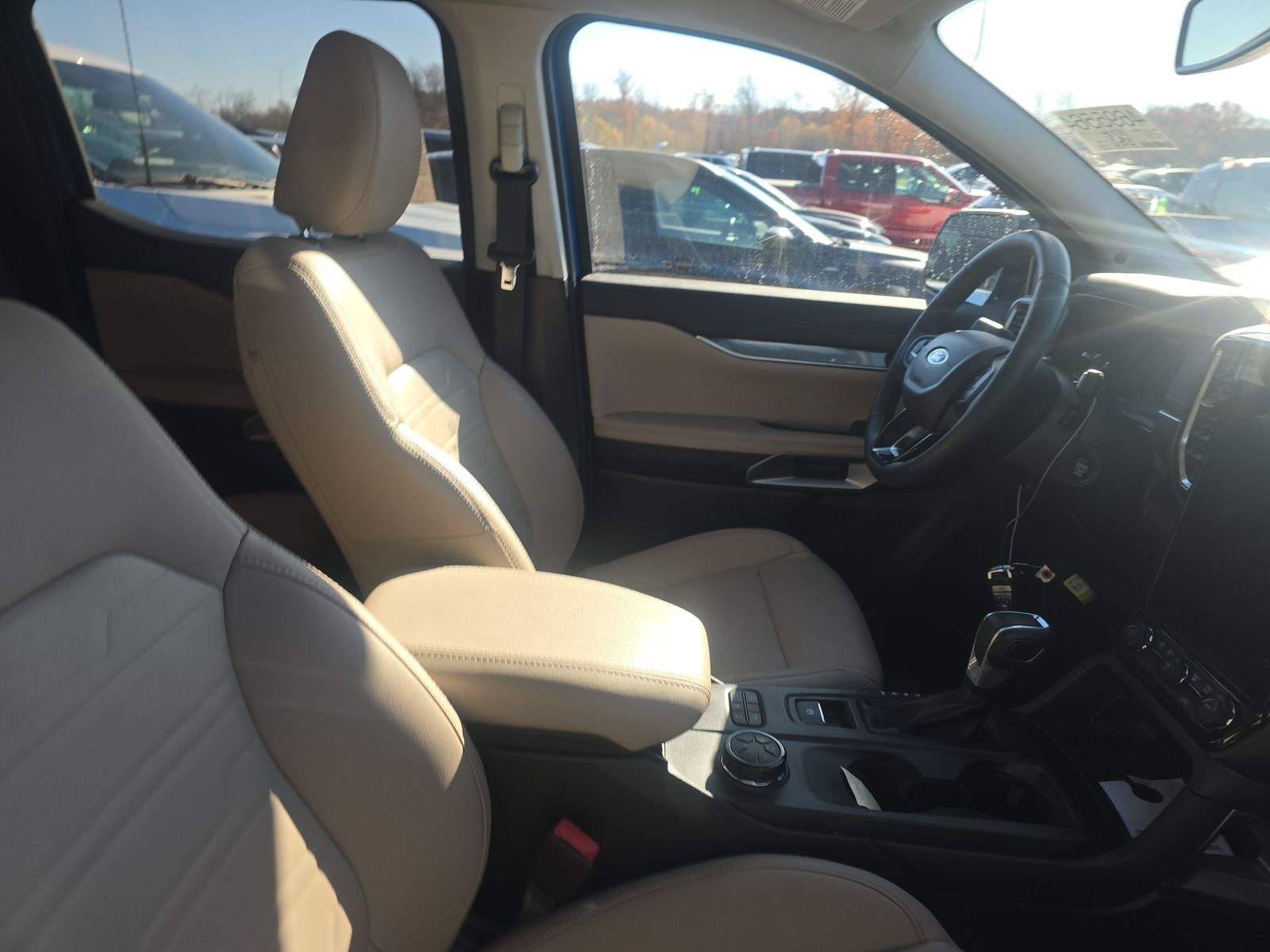 2025 Ford Ranger LARIAT AWD