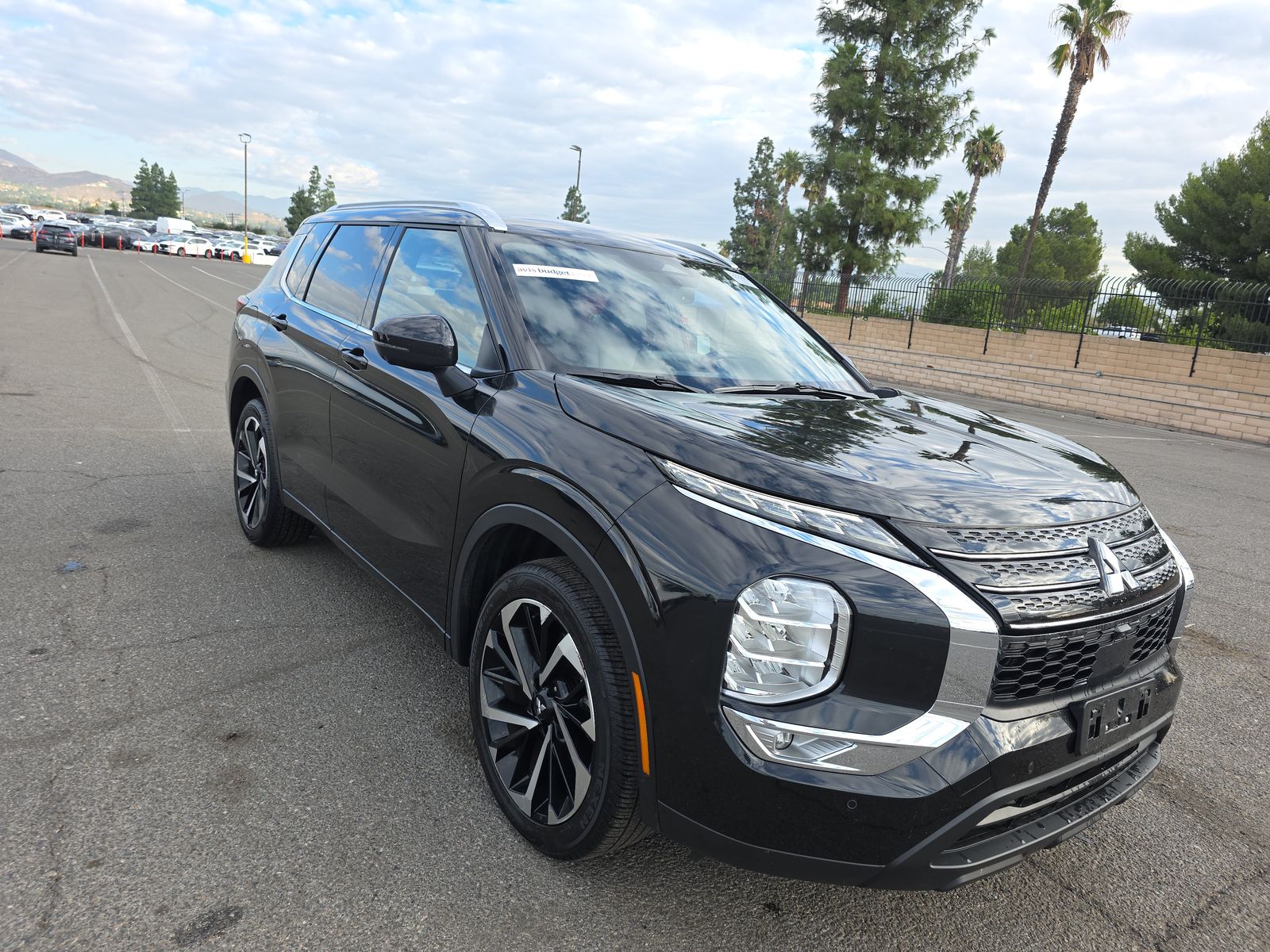 2024 Mitsubishi Outlander SEL FWD
