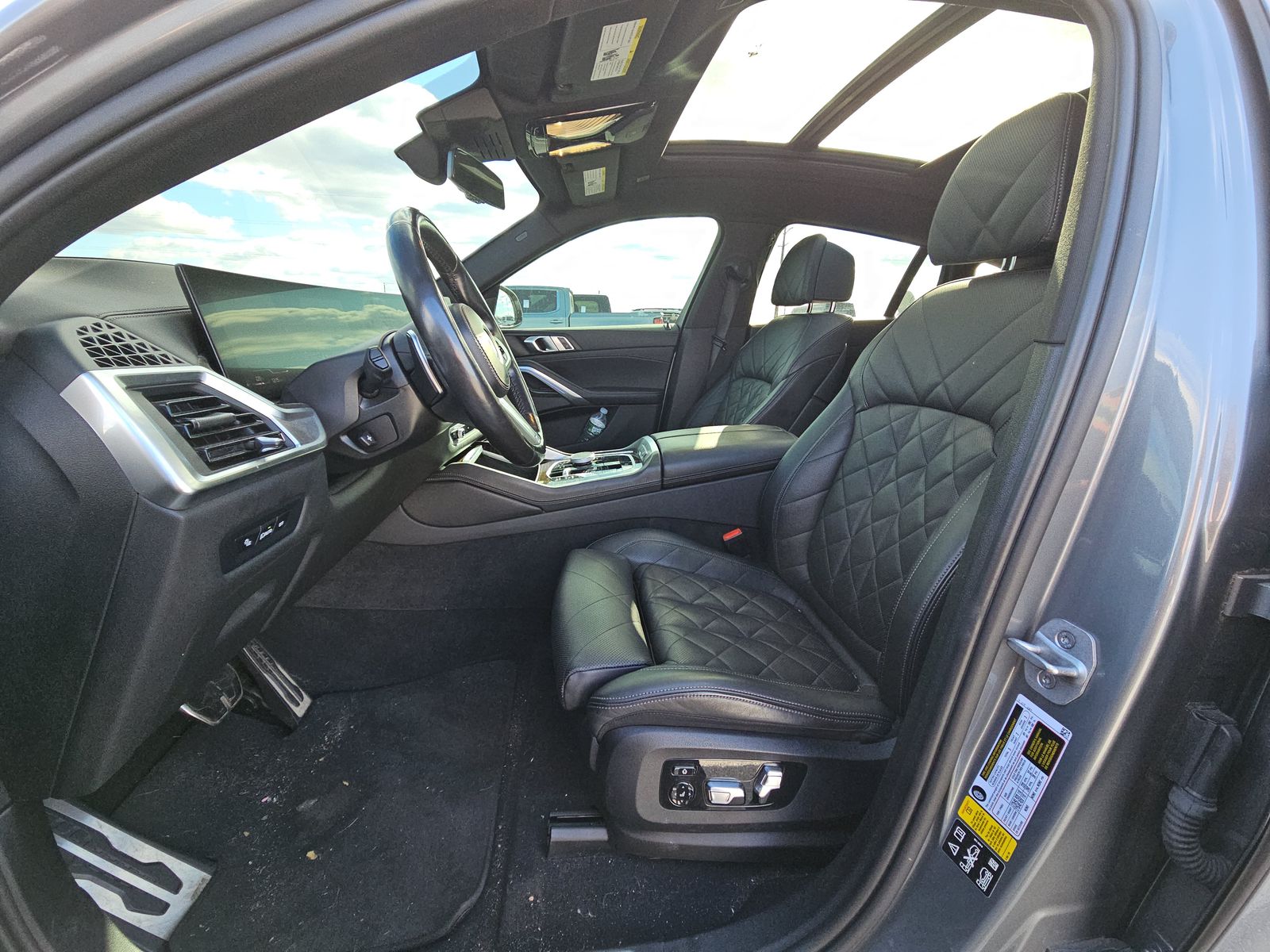 2024 BMW X6 xDrive40i AWD