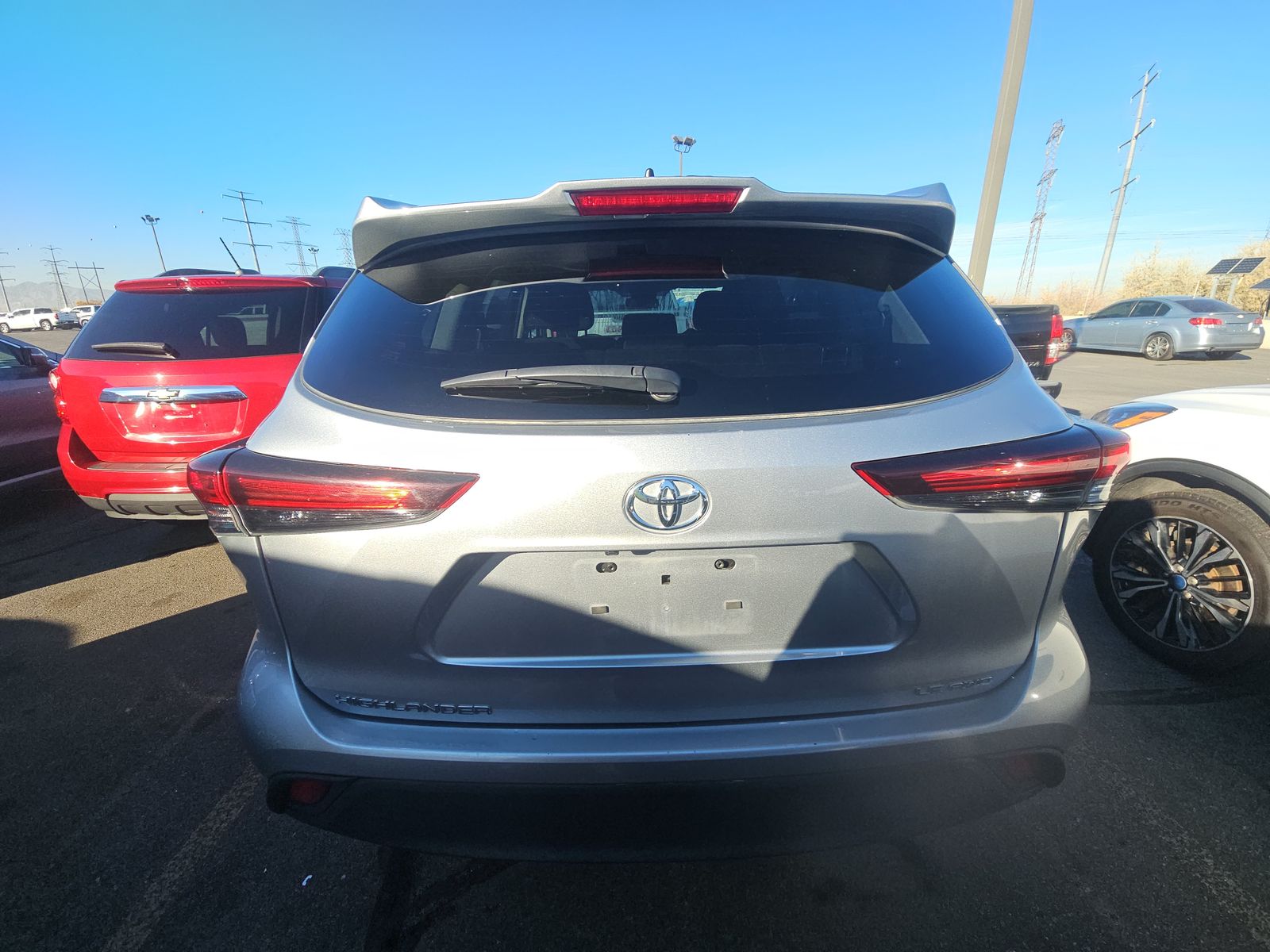 2024 Toyota Highlander LE AWD