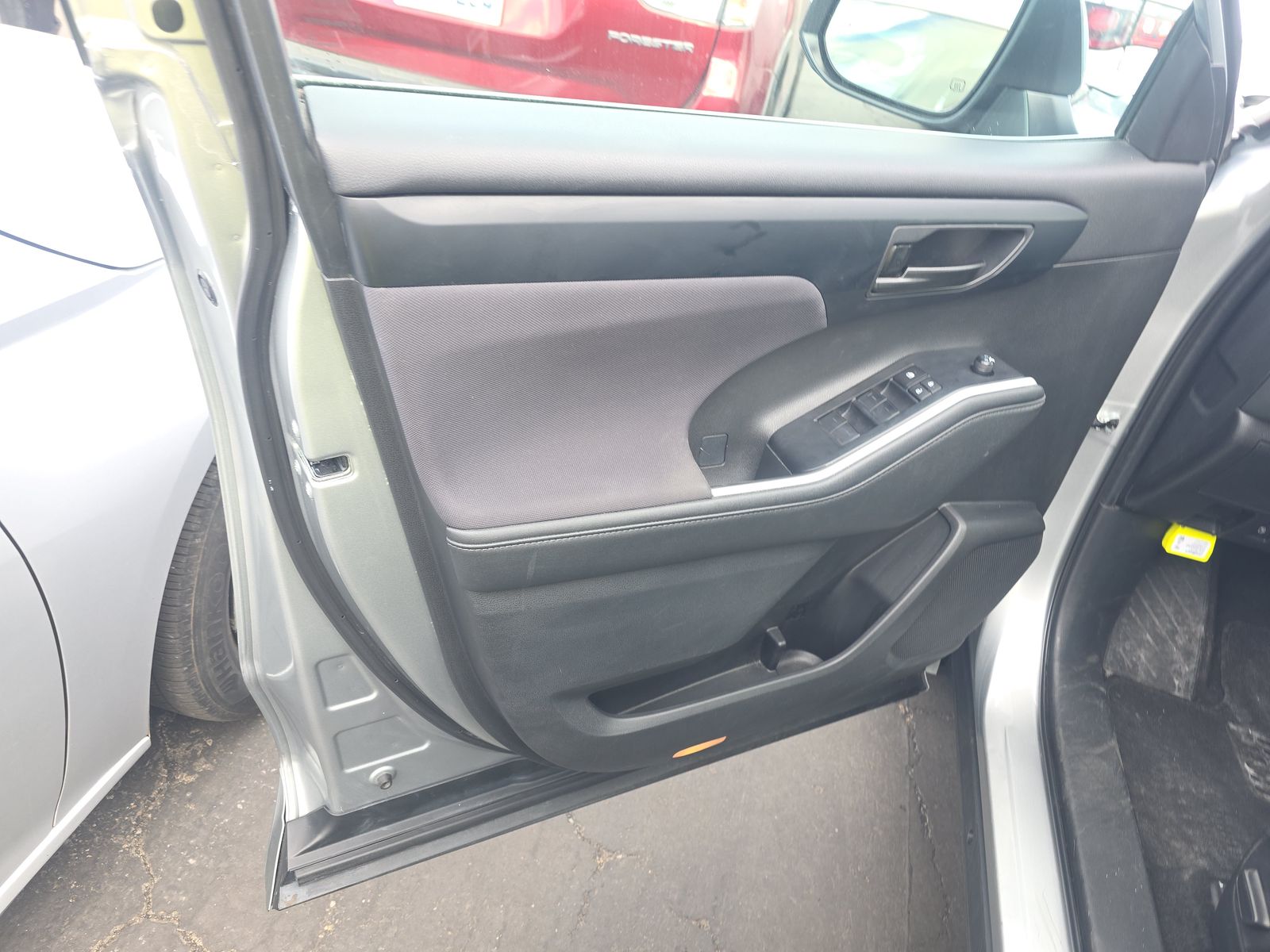 2024 Toyota Highlander LE AWD