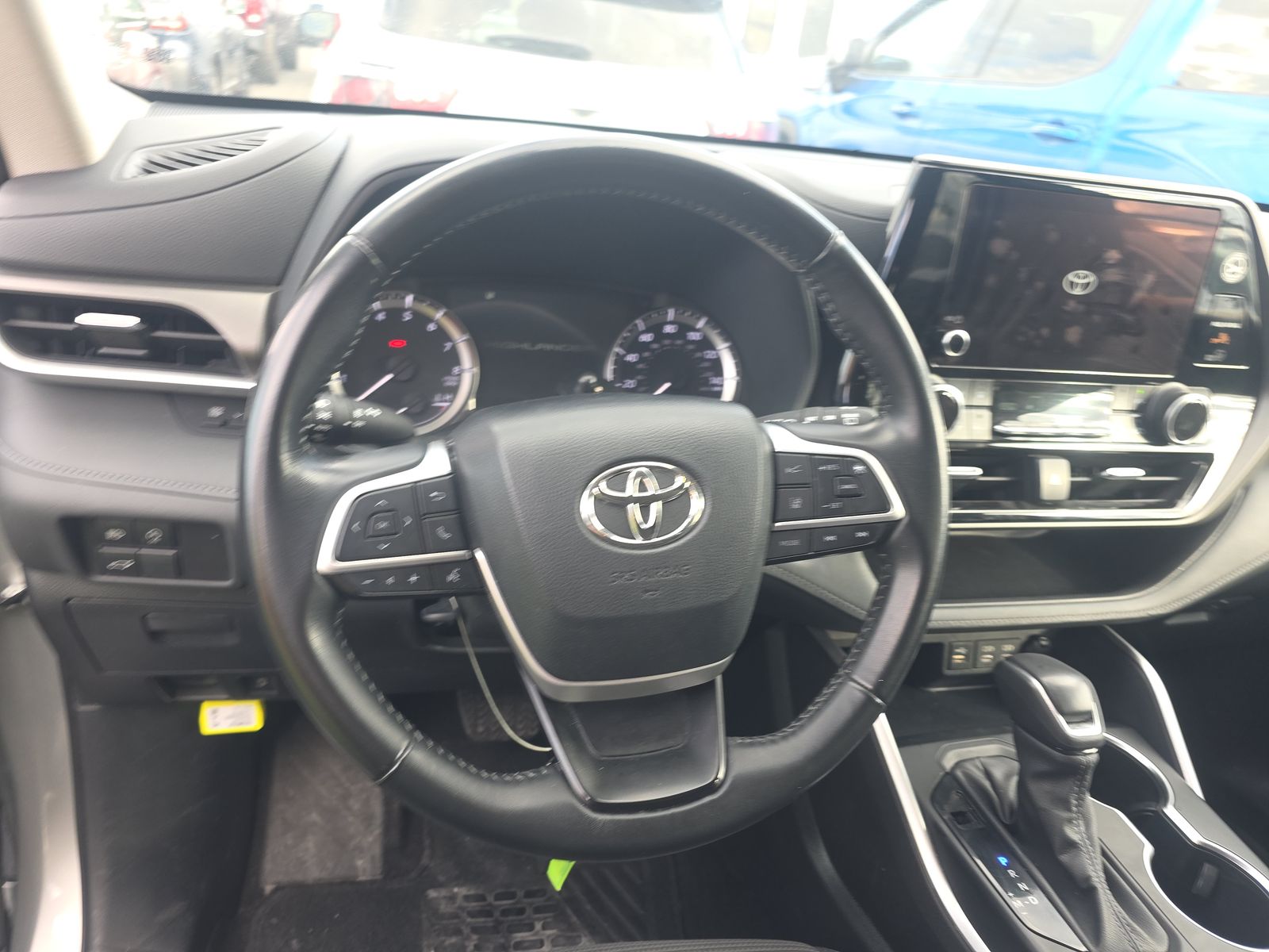 2024 Toyota Highlander LE AWD