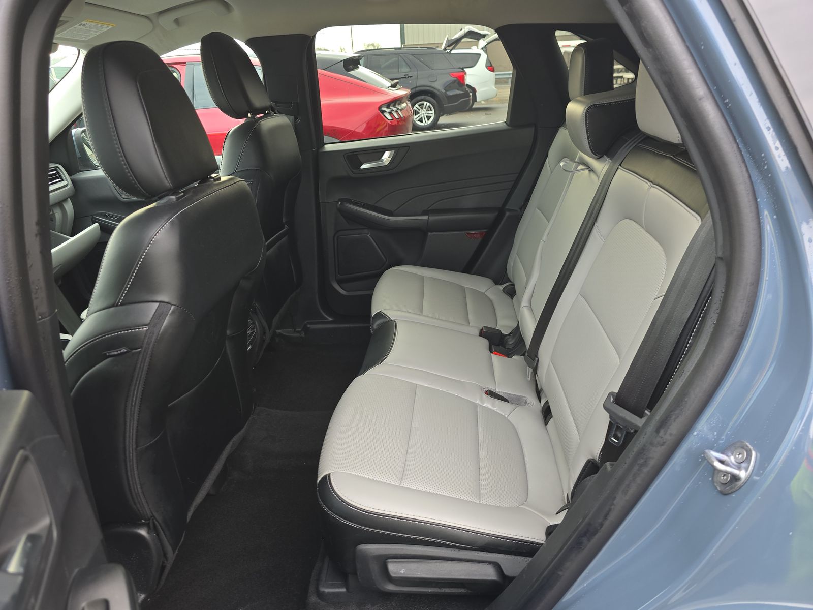 2025 Ford Escape Hybrid Platinum FWD