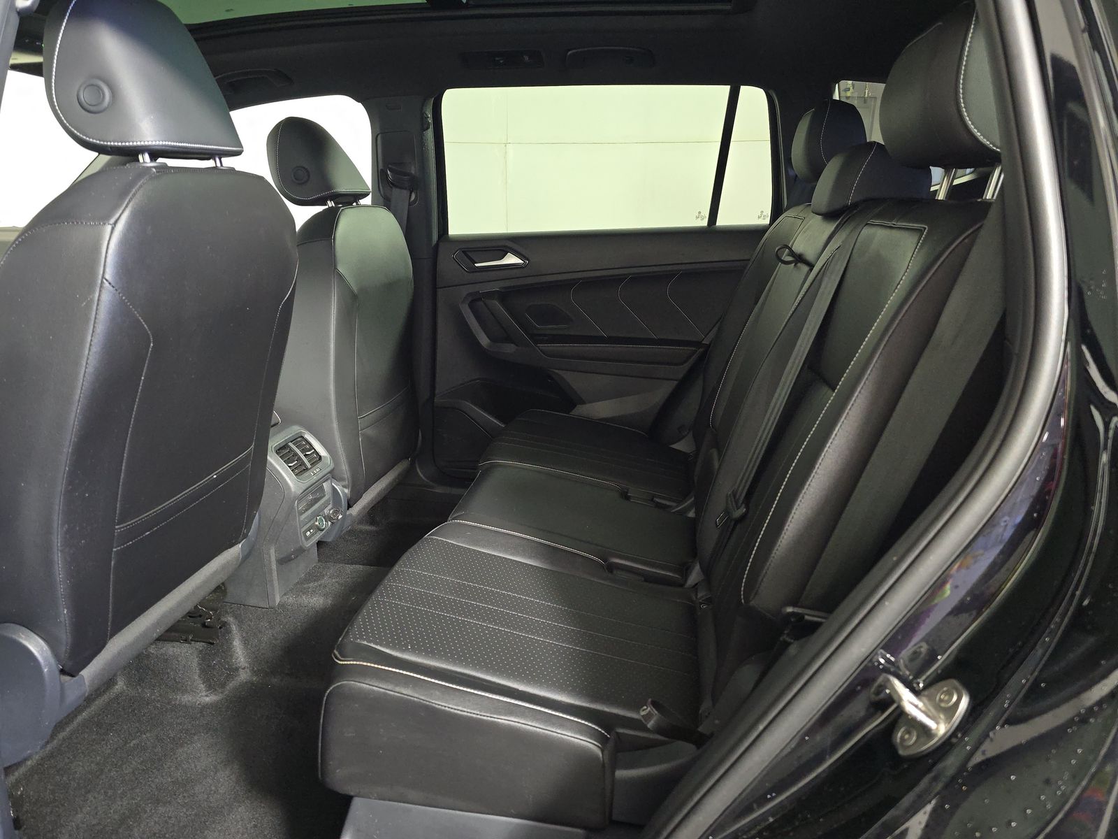 2024 Volkswagen Tiguan 2.0T SE R-Line Black AWD