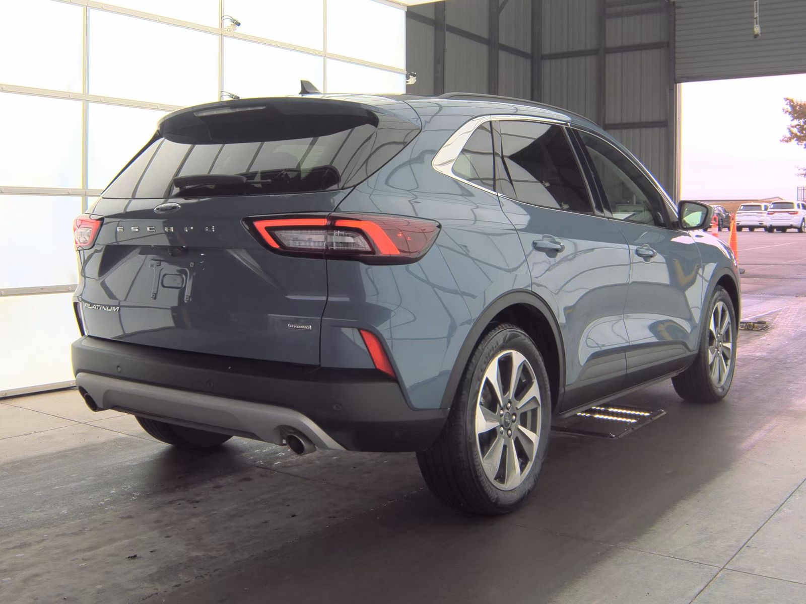 2025 Ford Escape Hybrid Platinum FWD