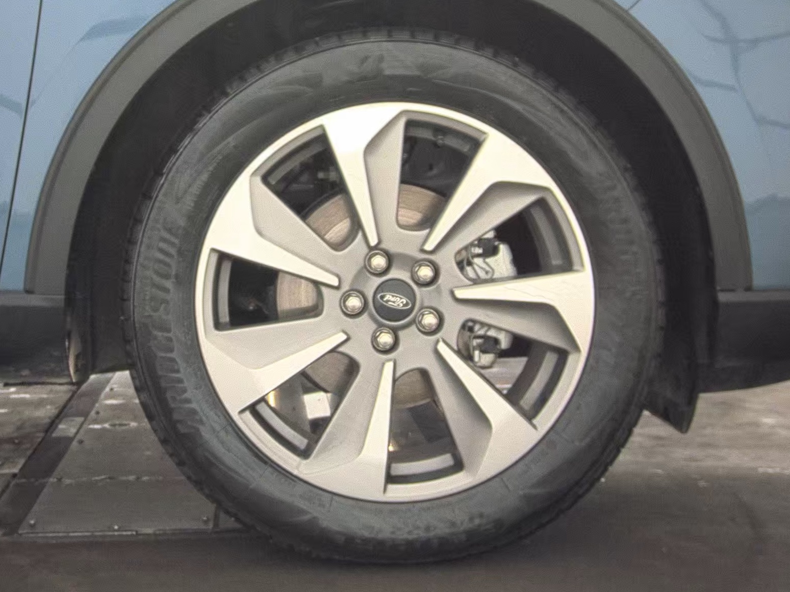 2025 Ford Escape Hybrid Platinum FWD