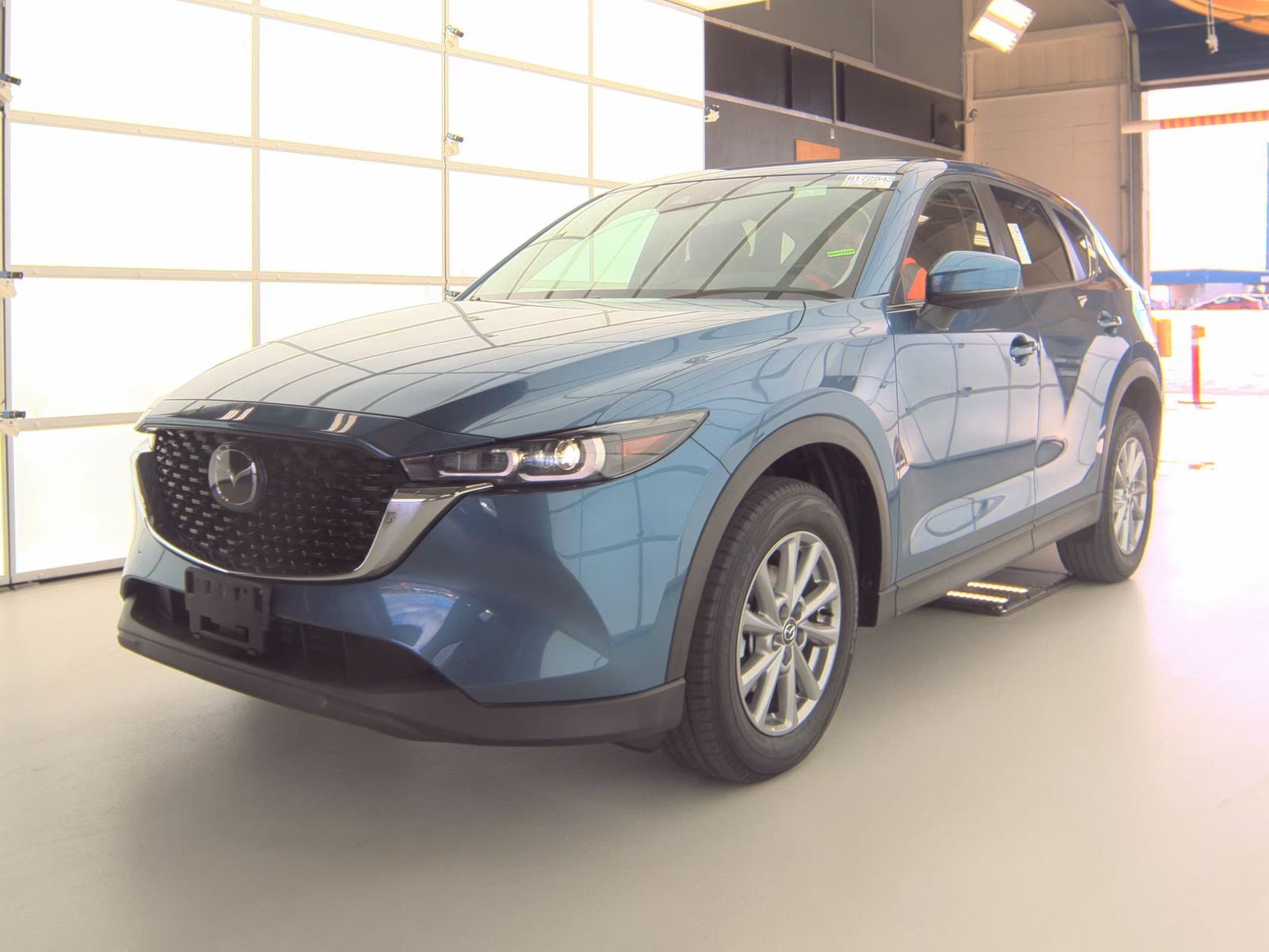 2022 MAZDA CX-5 2.5 S Preferred Package AWD