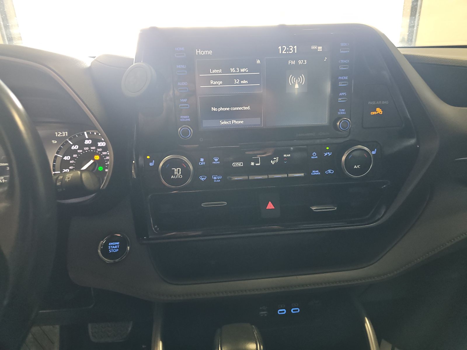 2022 Toyota Highlander XLE AWD