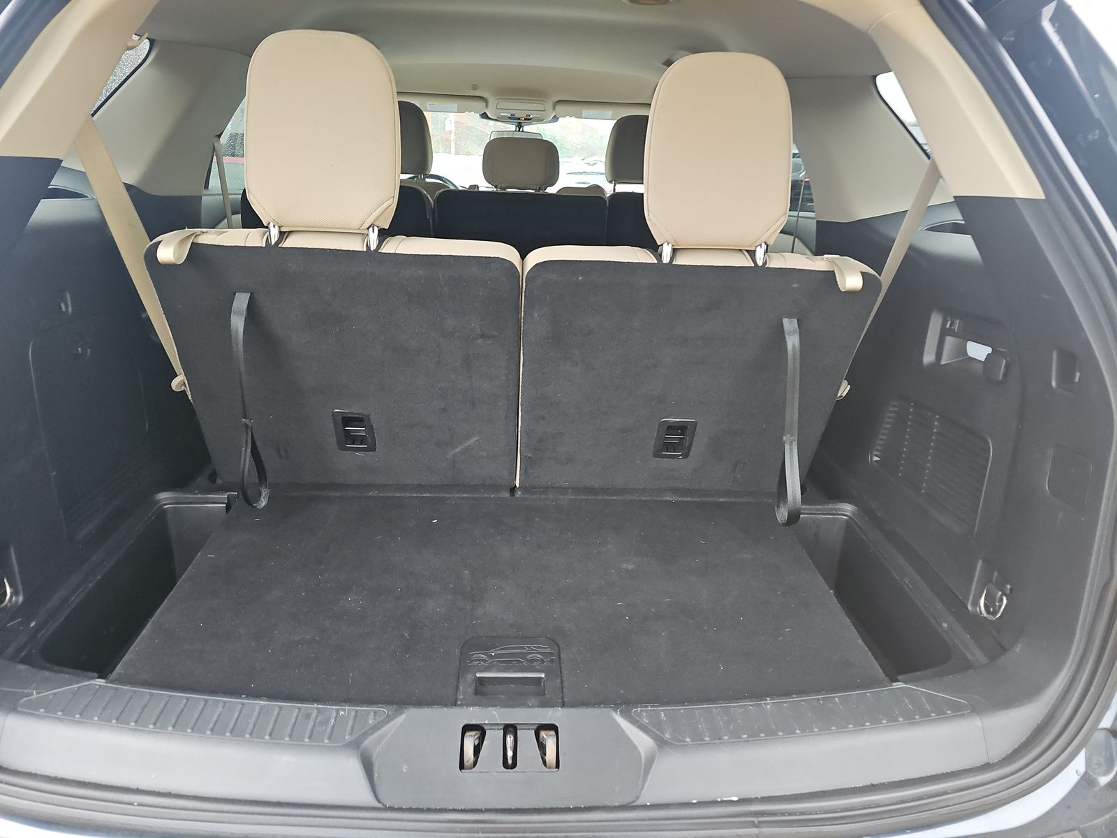 2022 Ford Explorer XLT AWD