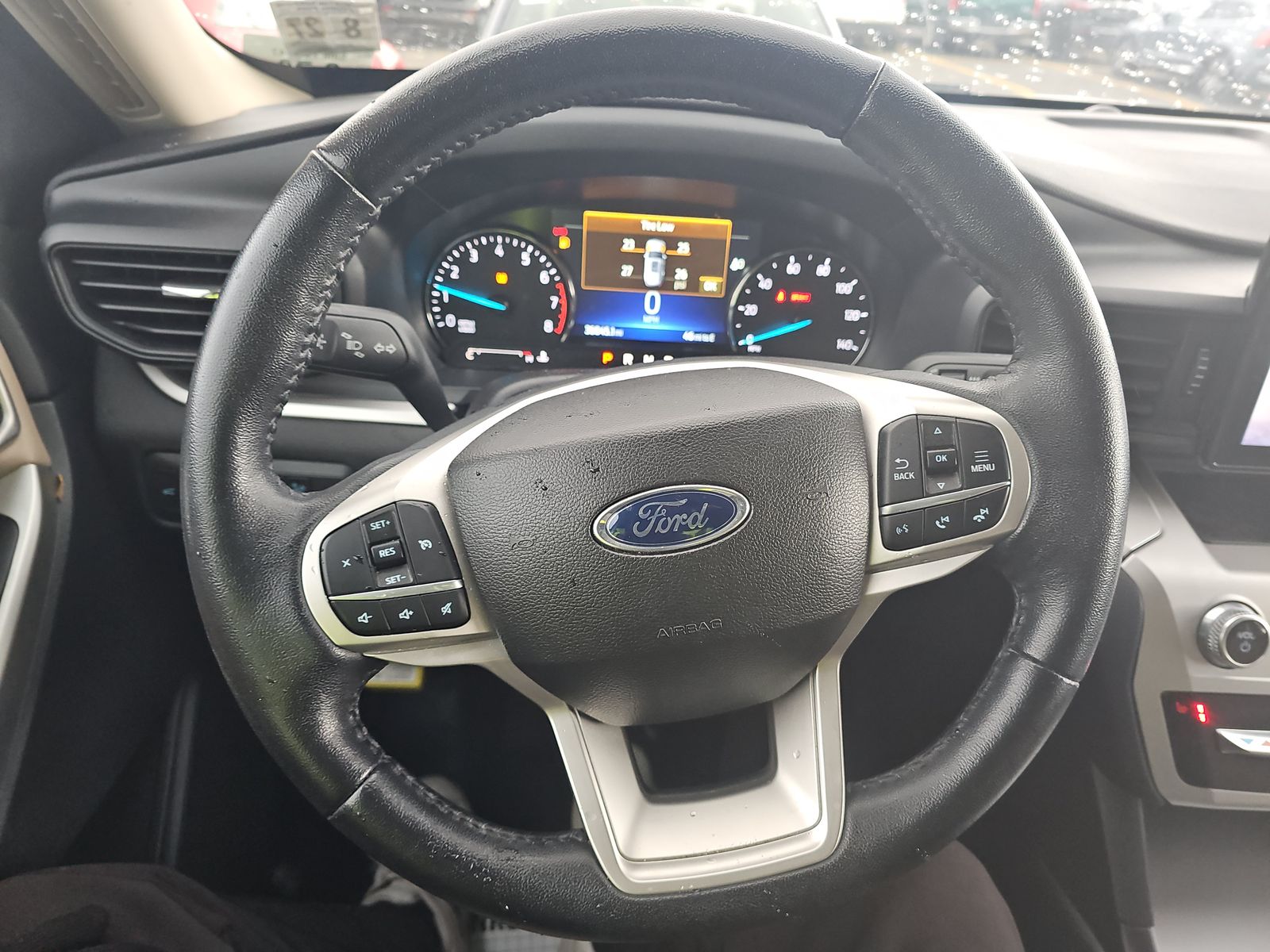 2022 Ford Explorer XLT AWD