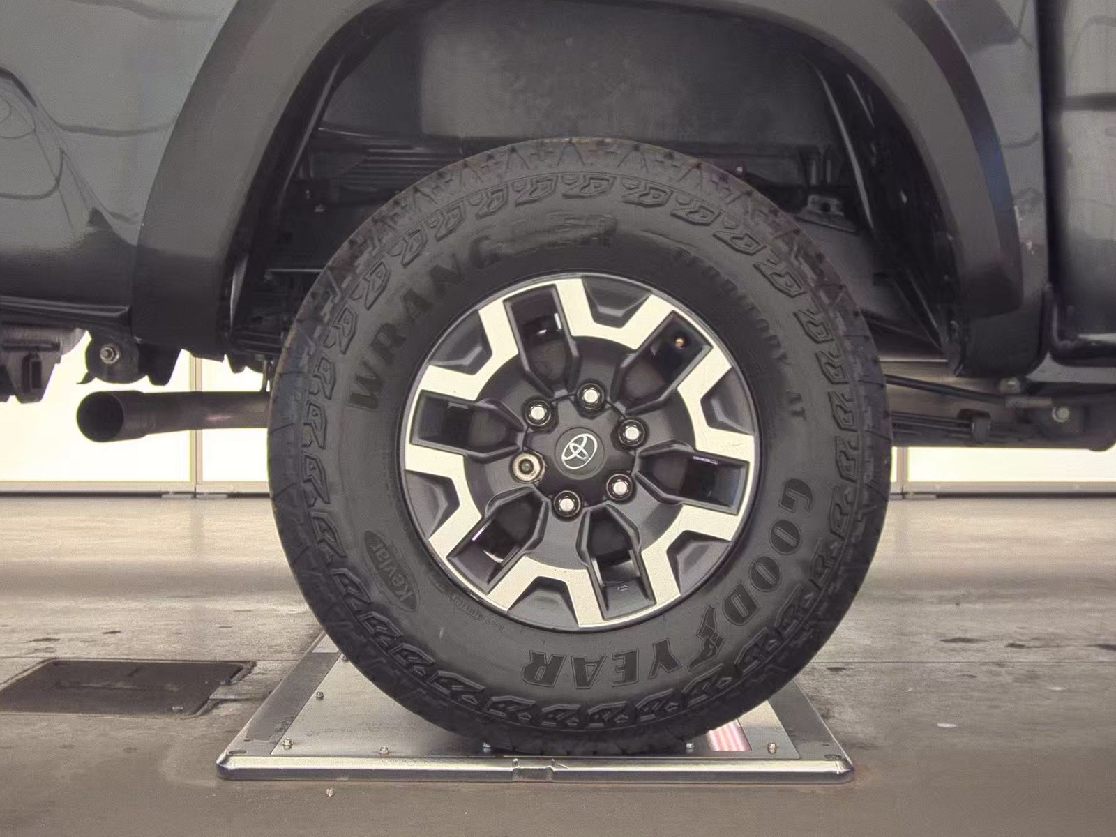 2023 Toyota Tacoma TRD Off-Road AWD