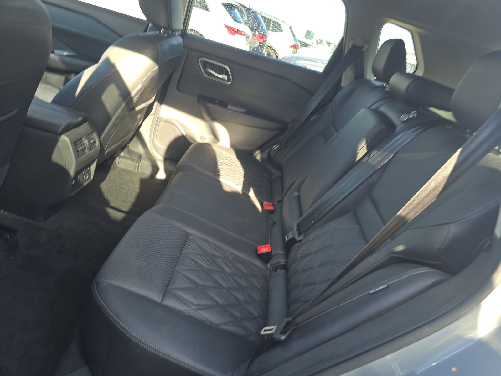 2023 Nissan Rogue Platinum AWD