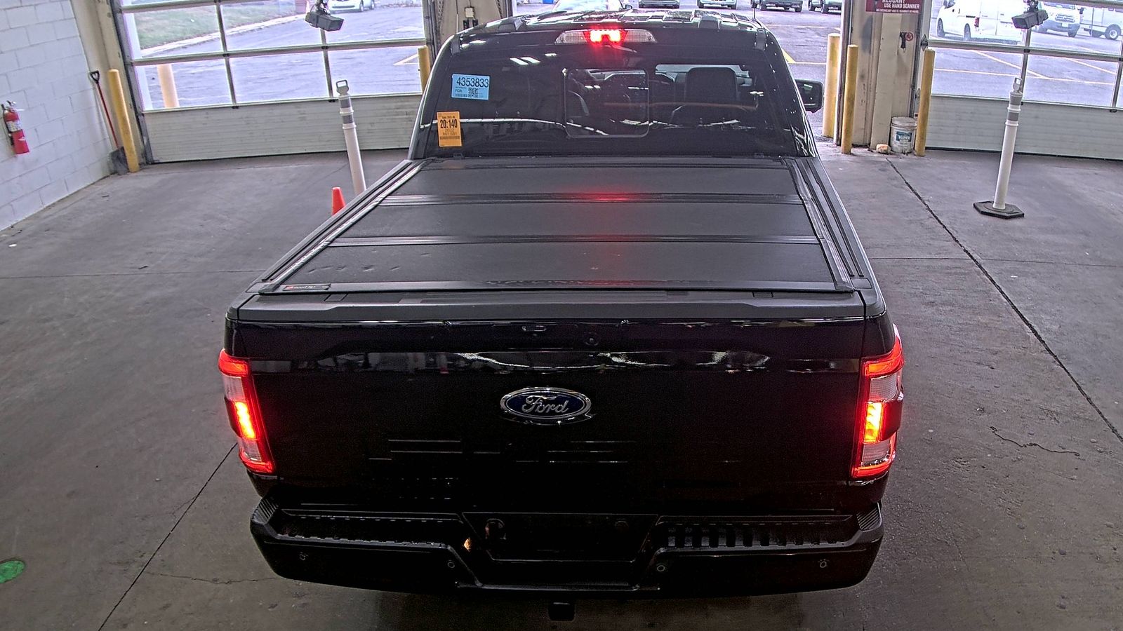 2022 Ford F-150 Hybrid Lariat AWD