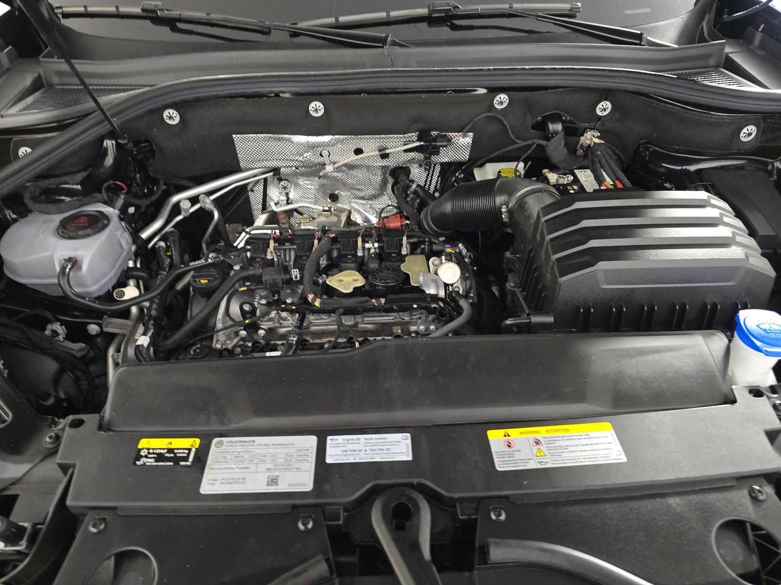 2024 Volkswagen Atlas 2.0T SEL Premium R-Line AWD