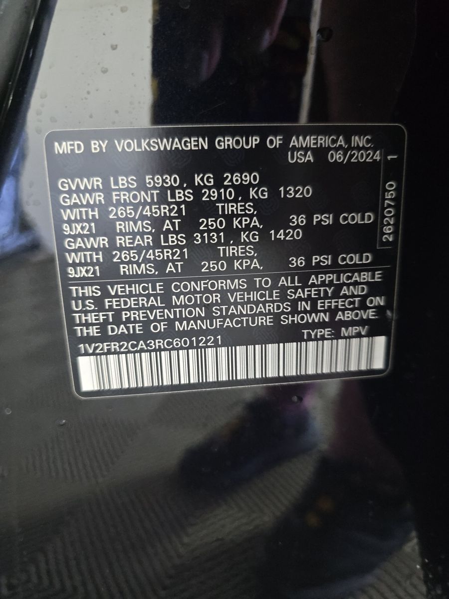 2024 Volkswagen Atlas 2.0T SEL Premium R-Line AWD