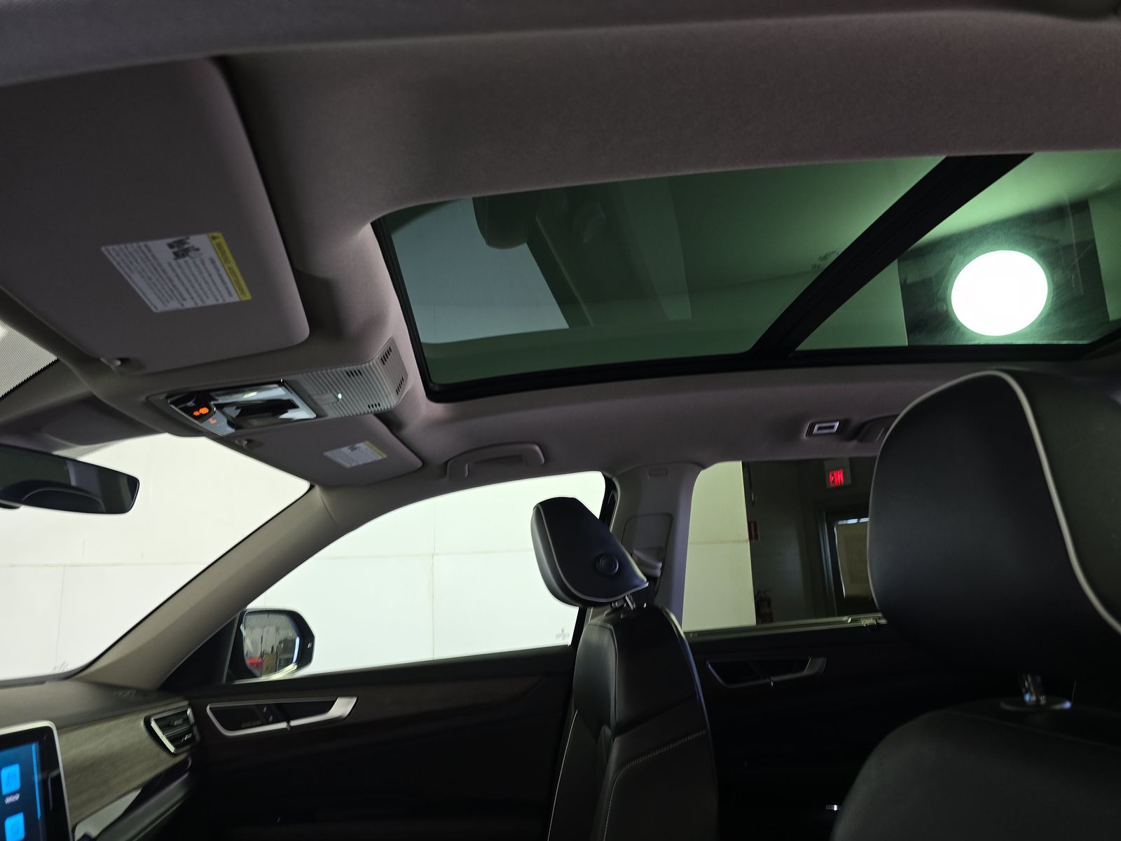 2024 Volkswagen Atlas 2.0T SEL Premium R-Line AWD