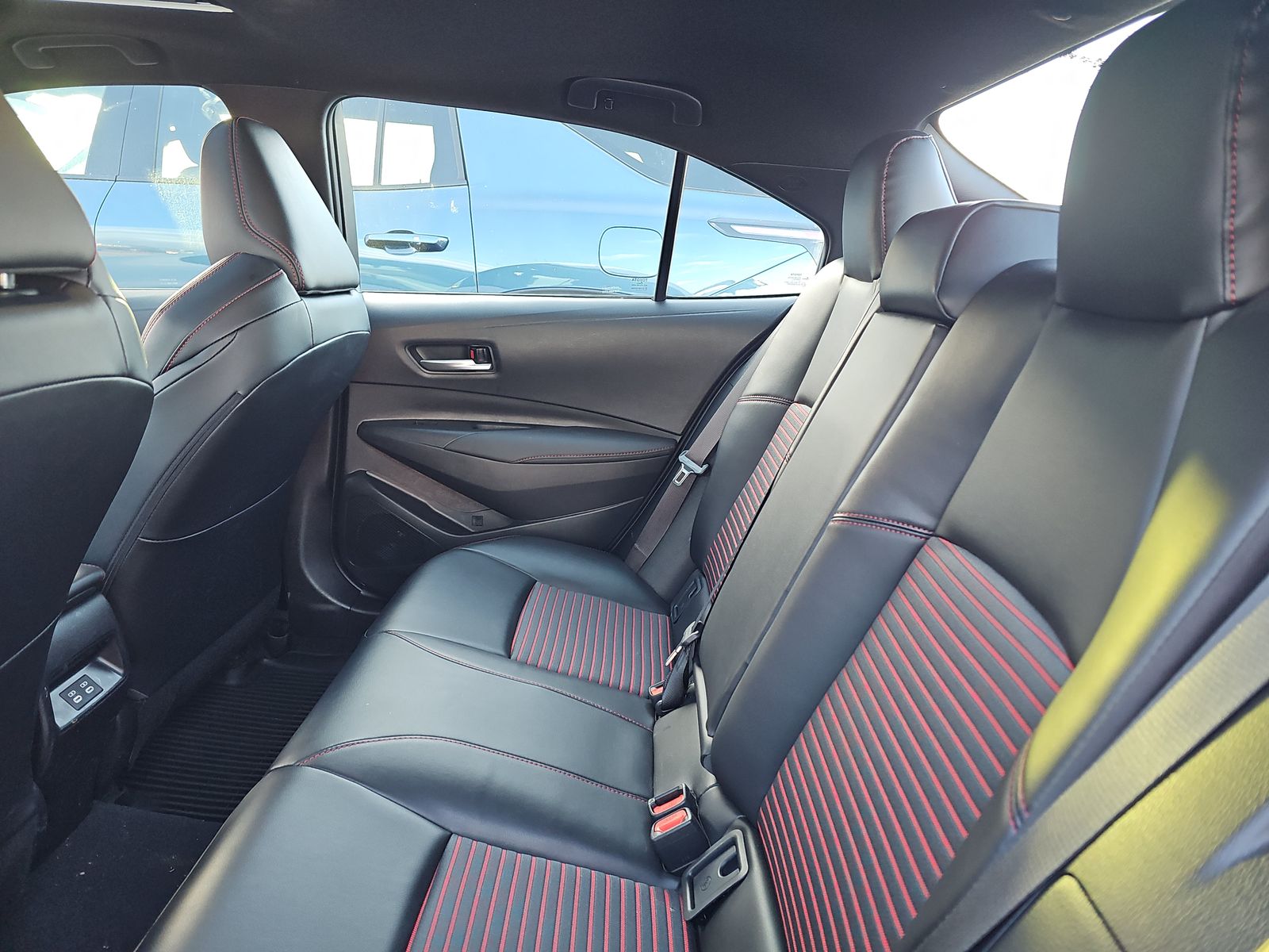 2025 Toyota Corolla XSE FWD