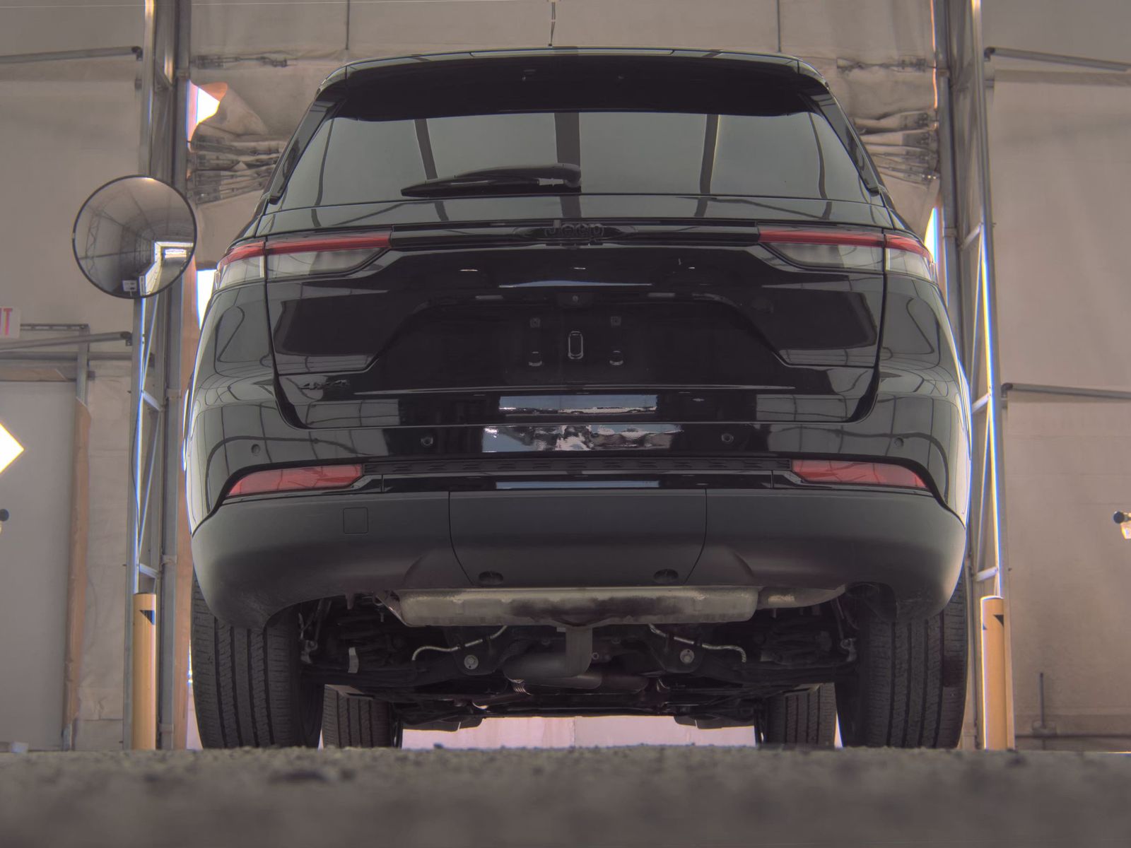 2022 Jeep Grand Cherokee Altitude AWD