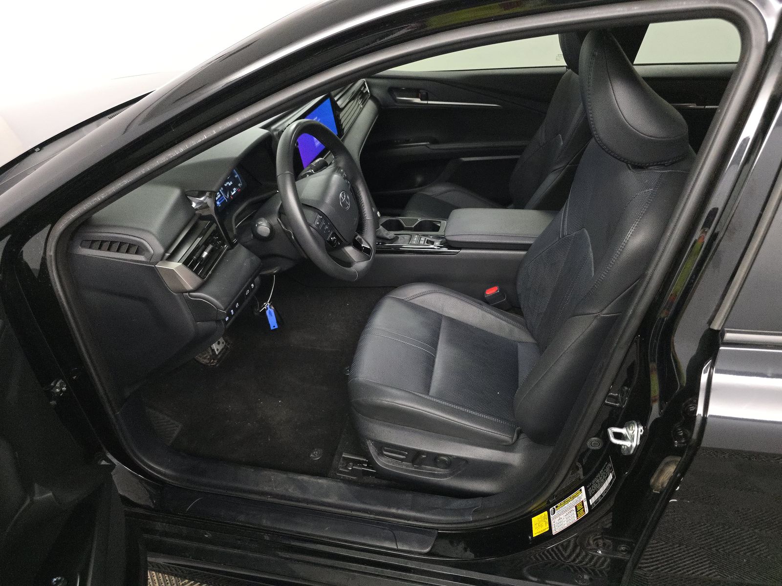 2025 Toyota Camry XSE FWD