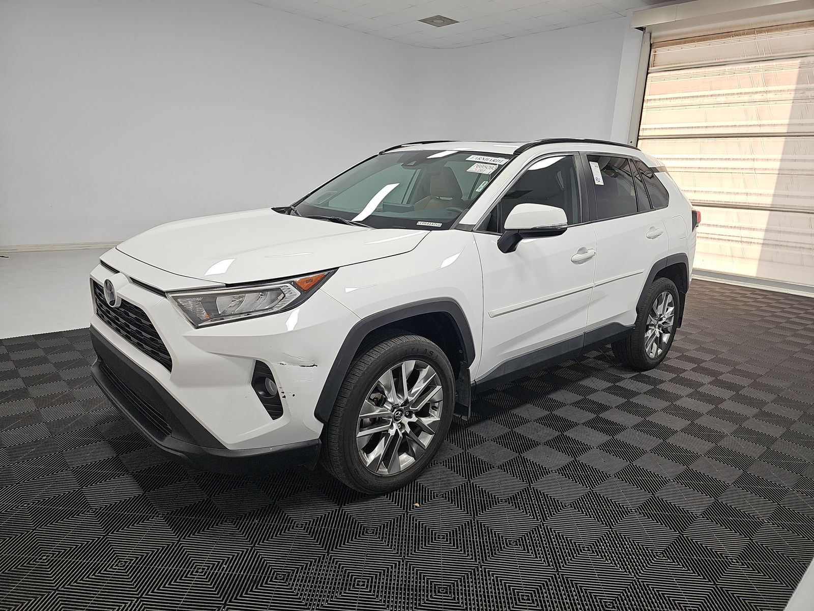 2020 Toyota RAV4 XLE Premium FWD