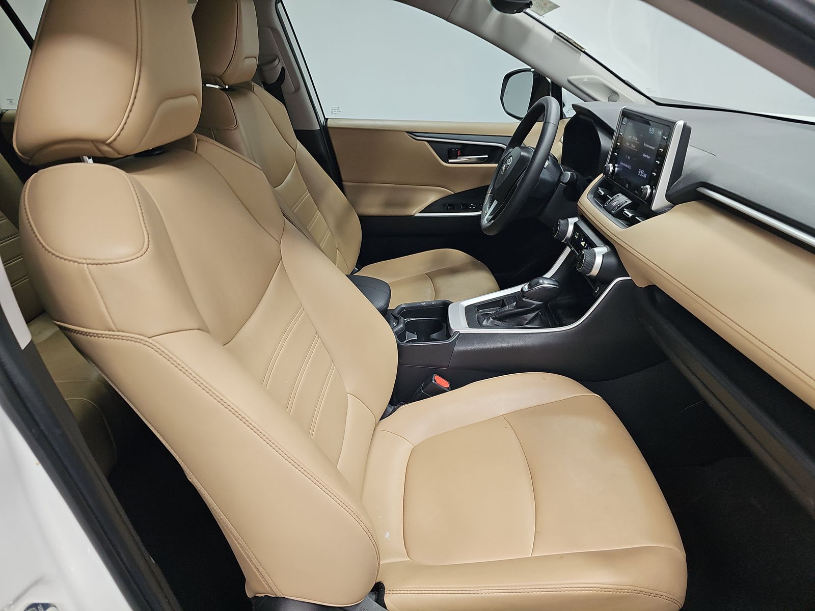 2020 Toyota RAV4 XLE Premium FWD