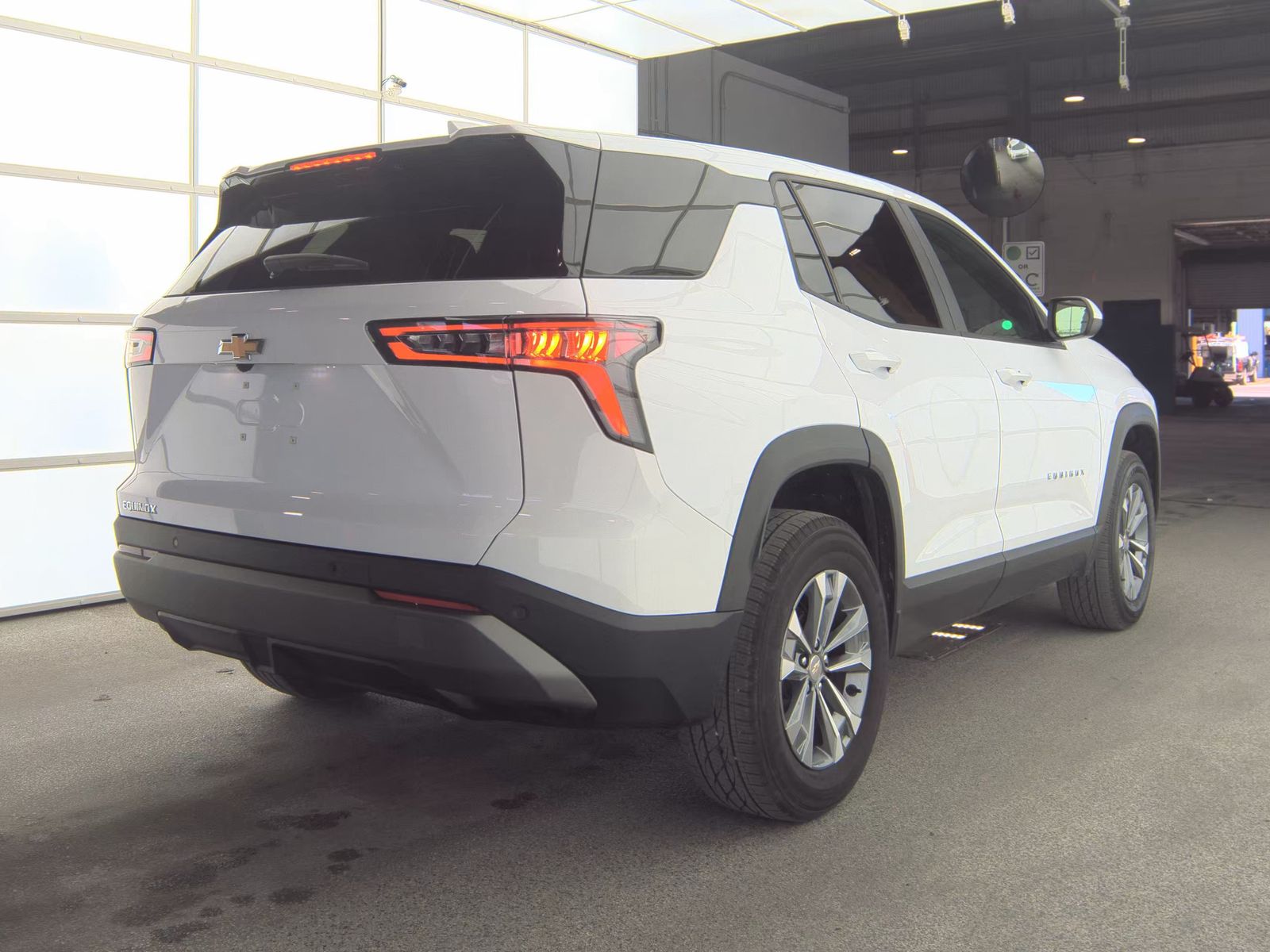 2025 Chevrolet Equinox LT FWD