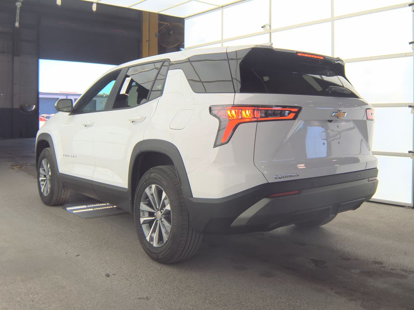 2025 Chevrolet Equinox LT FWD