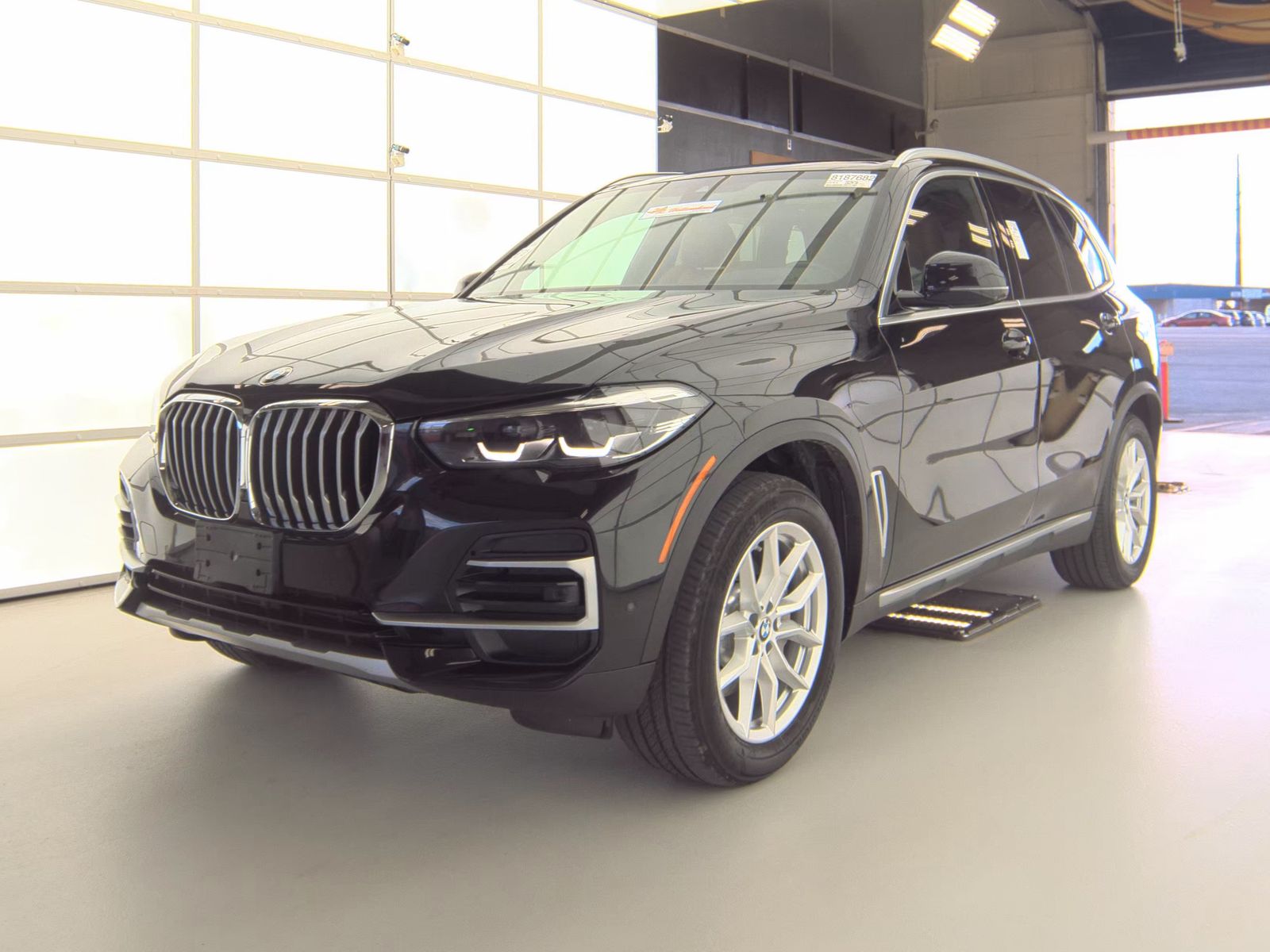 2023 BMW X5 xDrive40i AWD