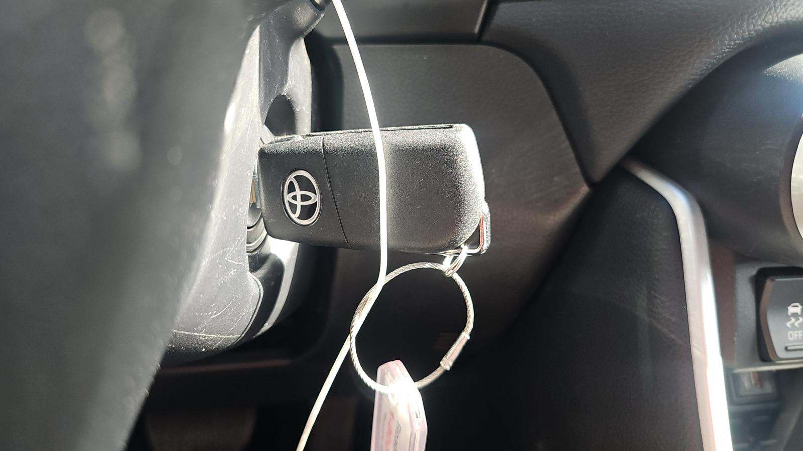 2025 Toyota RAV4 LE AWD