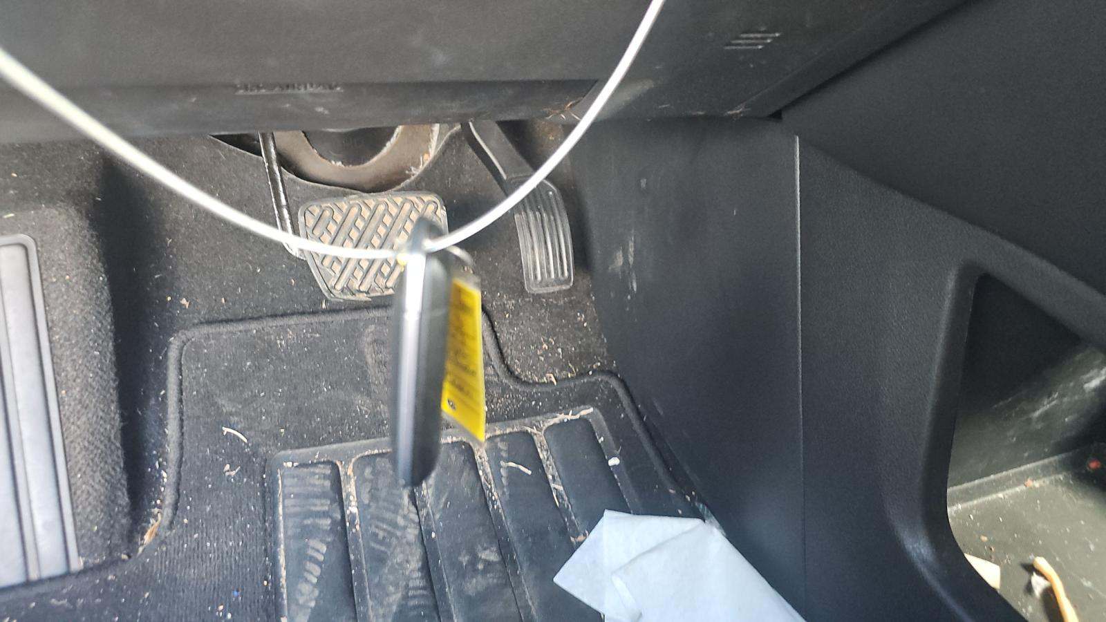 2023 Nissan Pathfinder SL FWD