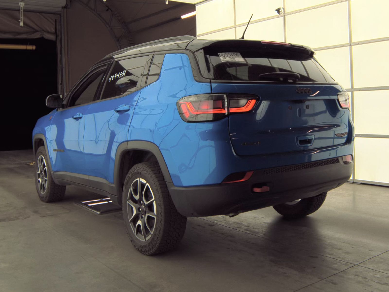2025 Jeep Compass Trailhawk AWD