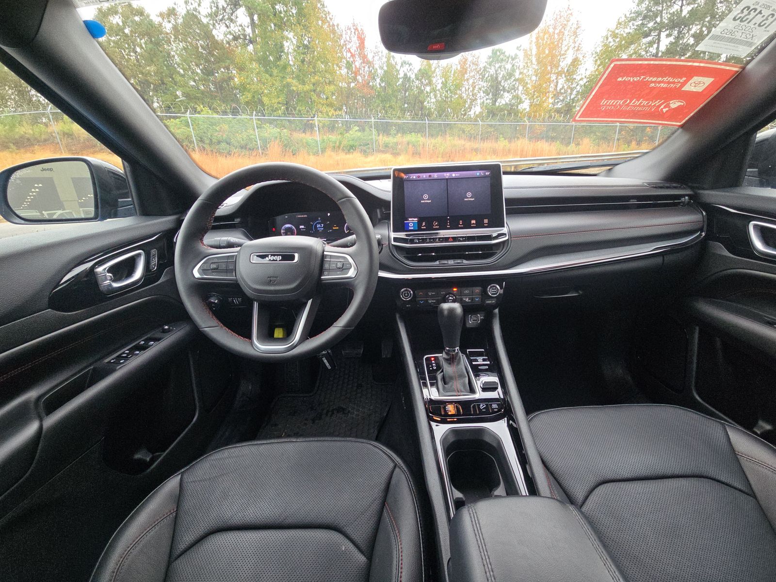 2025 Jeep Compass Trailhawk AWD