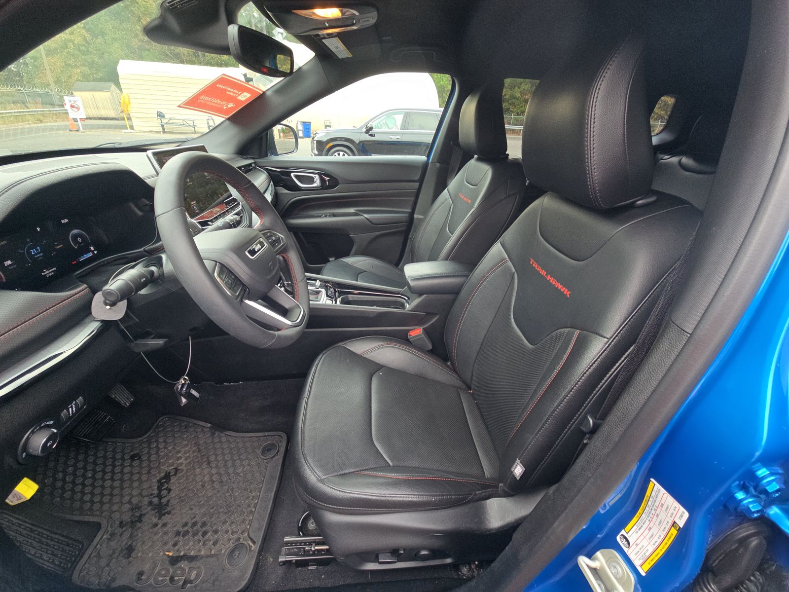 2025 Jeep Compass Trailhawk AWD