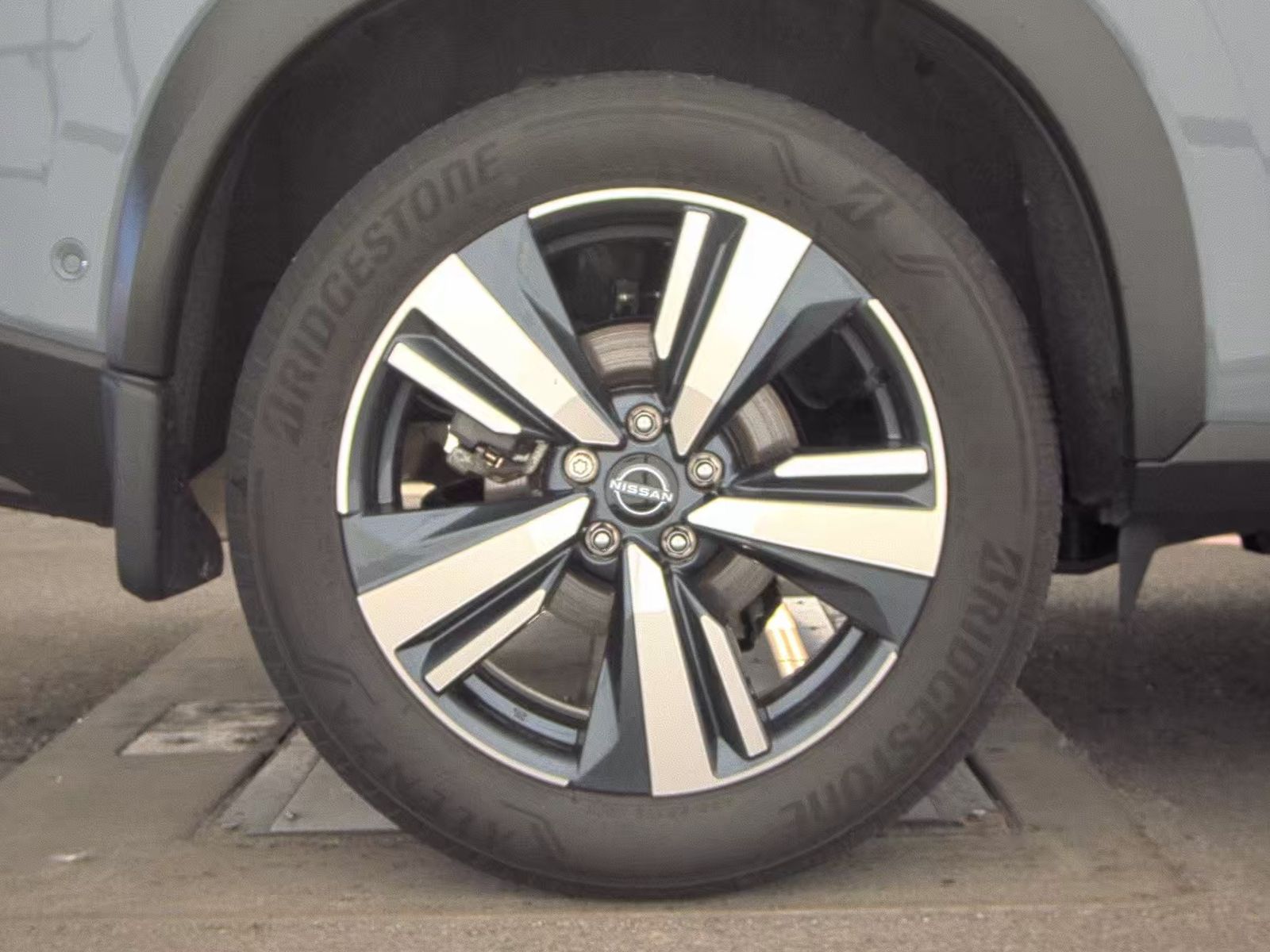 2023 Nissan Rogue Platinum AWD