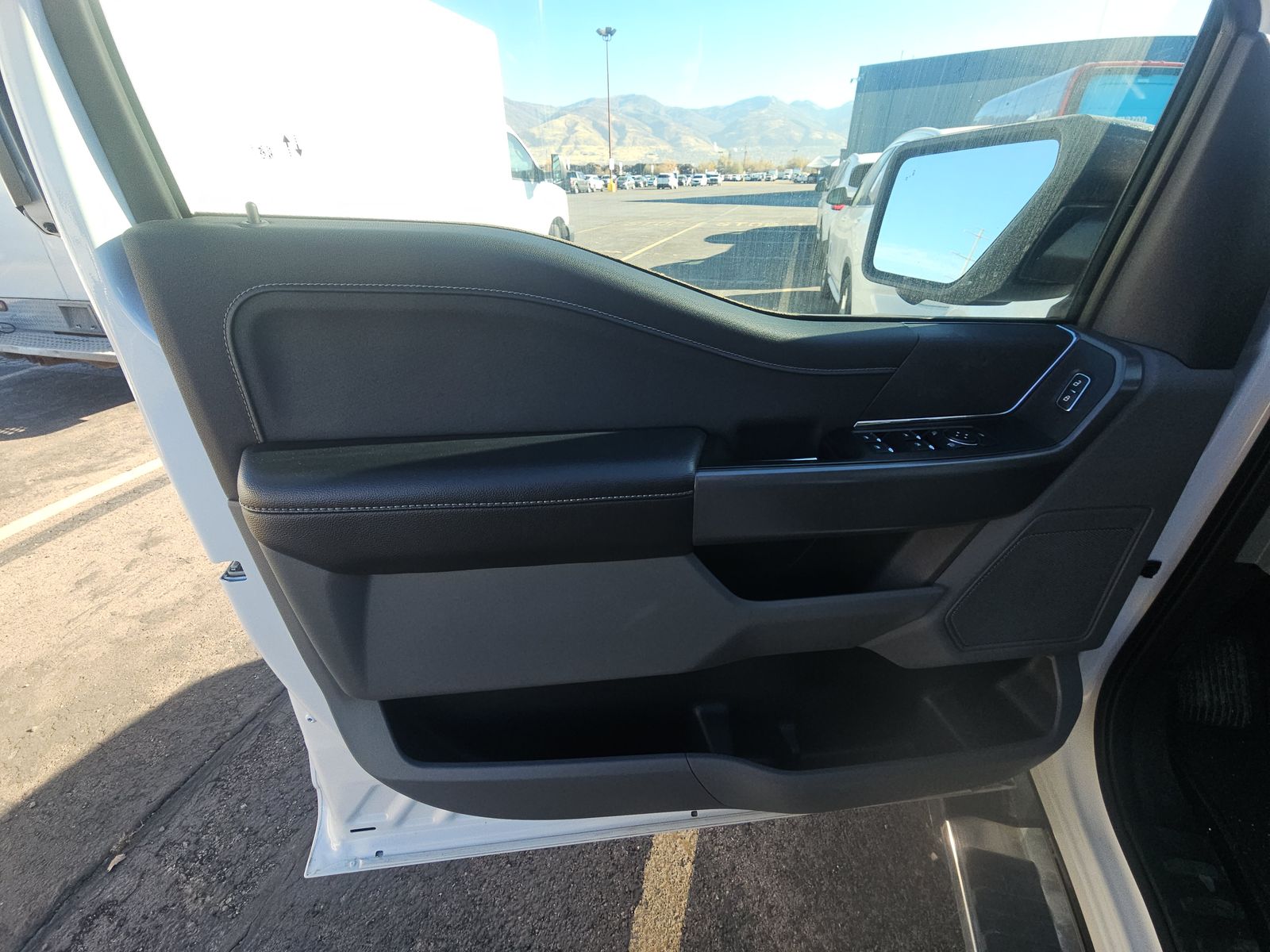 2024 Ford F-150 XLT AWD