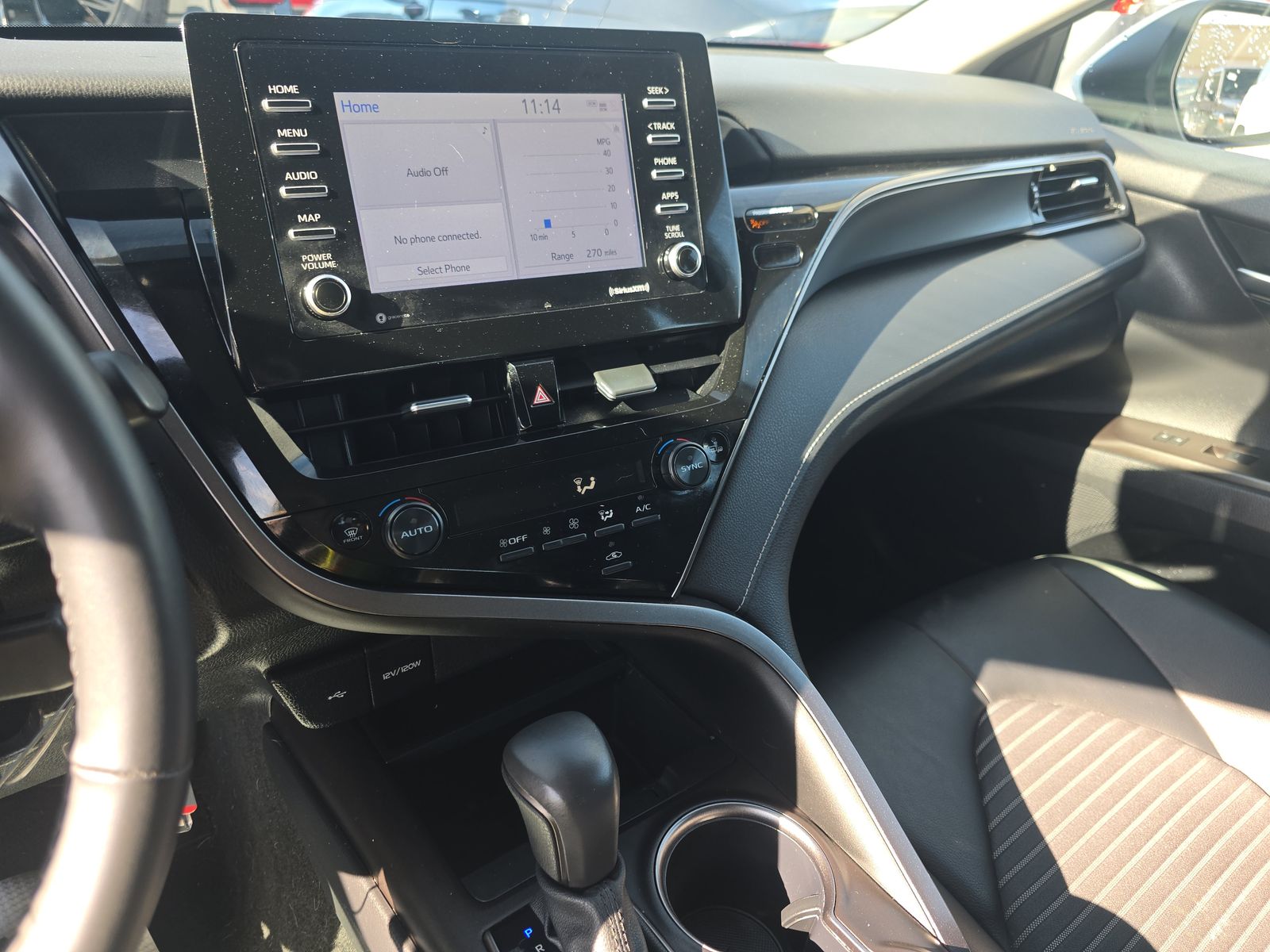 2024 Toyota Camry SE FWD