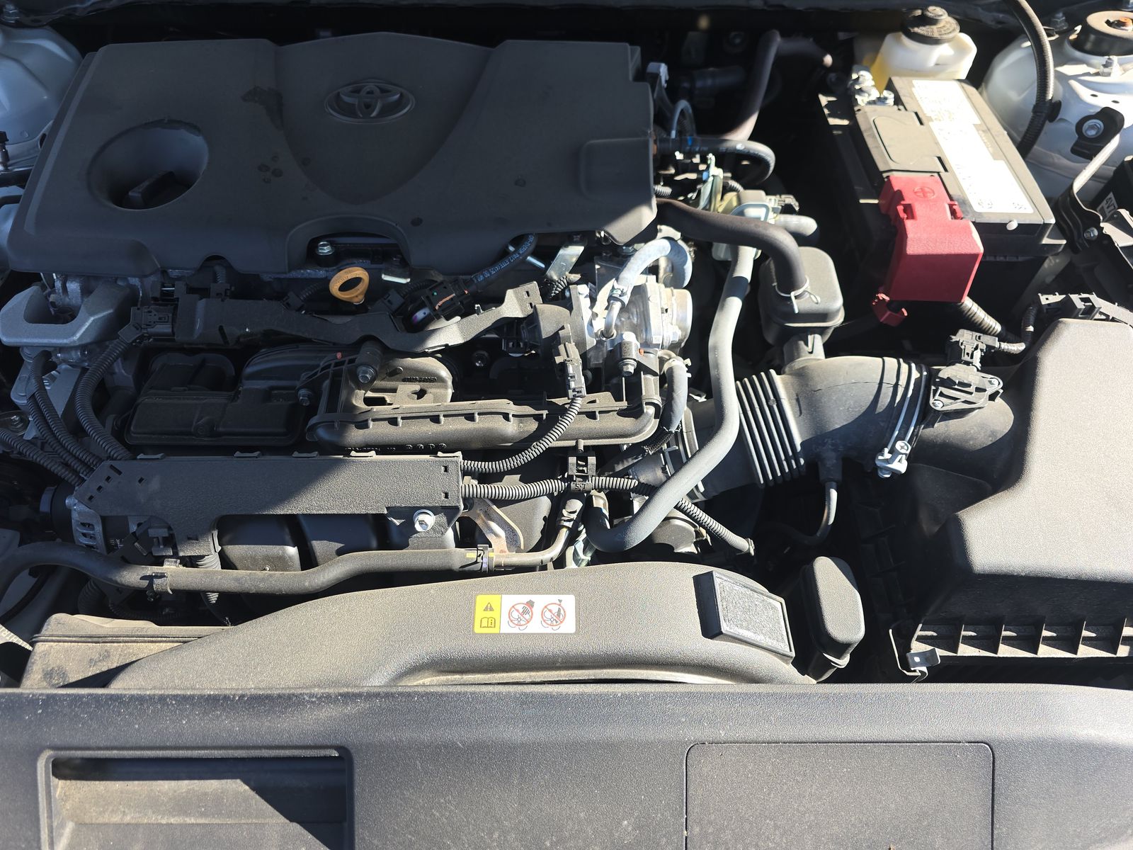 2024 Toyota Camry SE FWD