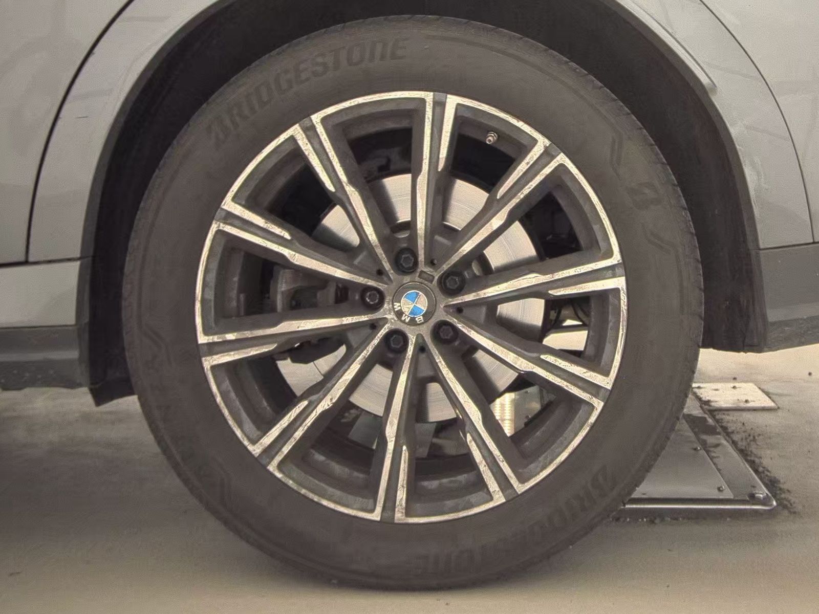 2024 BMW X6 xDrive40i AWD