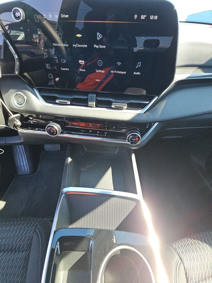 2025 Chevrolet Equinox LT FWD