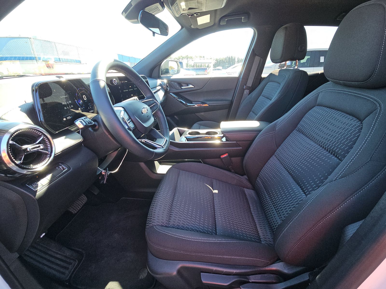 2025 Chevrolet Equinox LT FWD