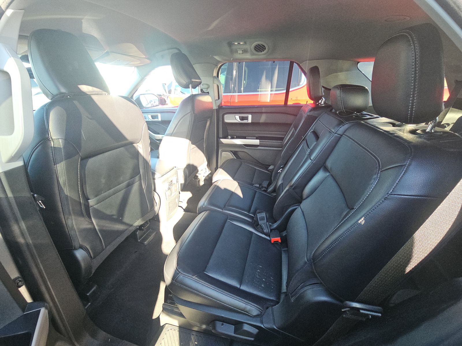 2023 Ford Explorer Limited RWD