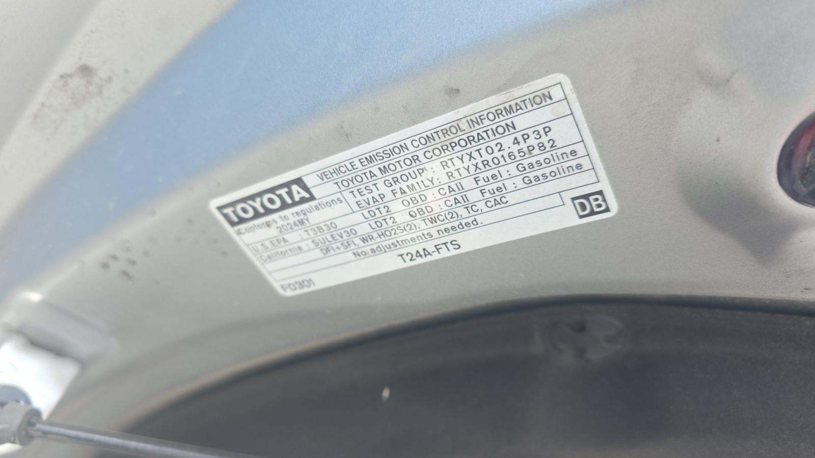 2024 Toyota Highlander LE AWD