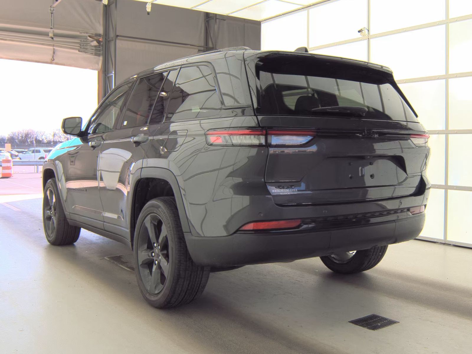 2022 Jeep Grand Cherokee Altitude AWD