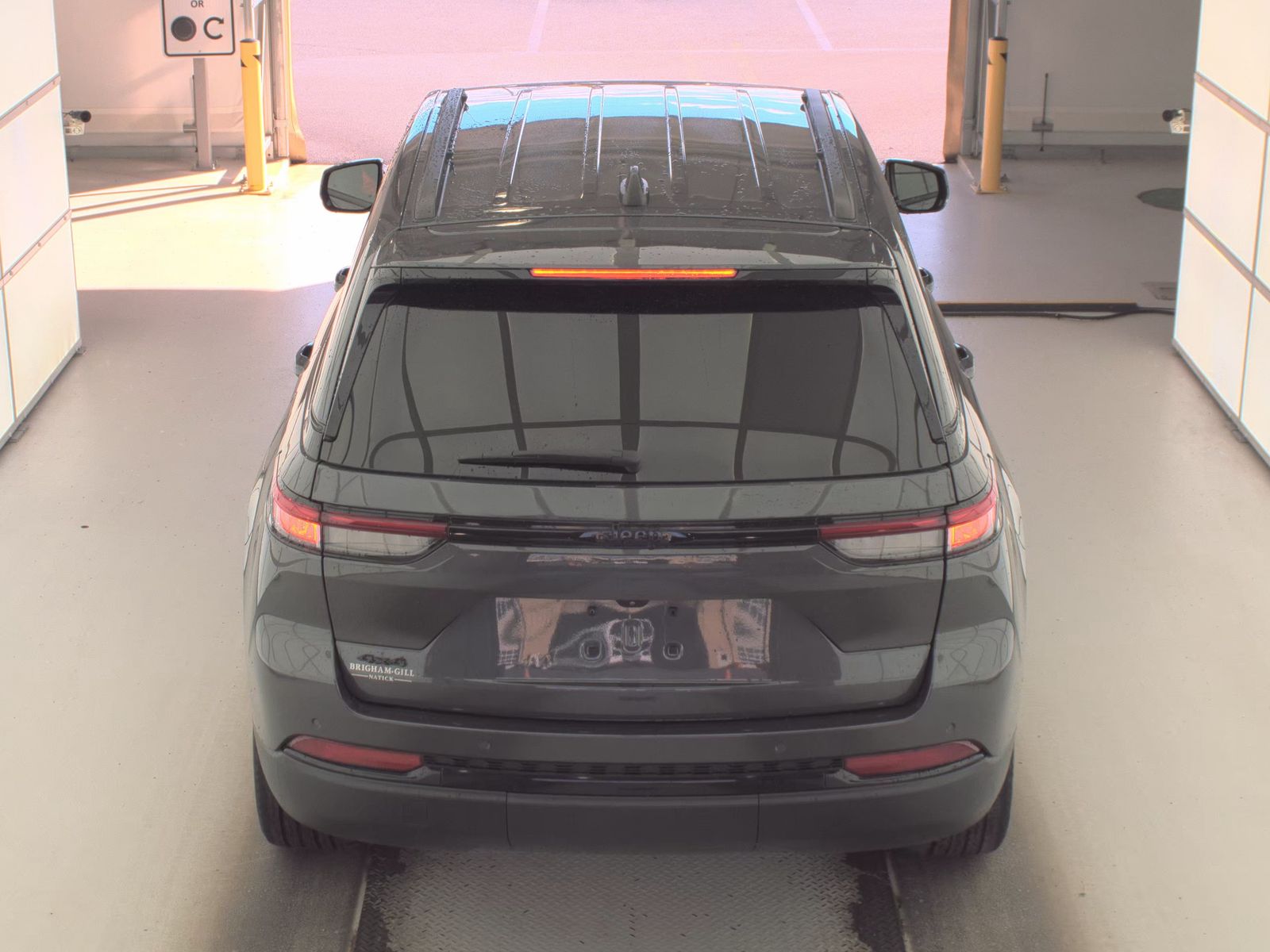 2022 Jeep Grand Cherokee Altitude AWD