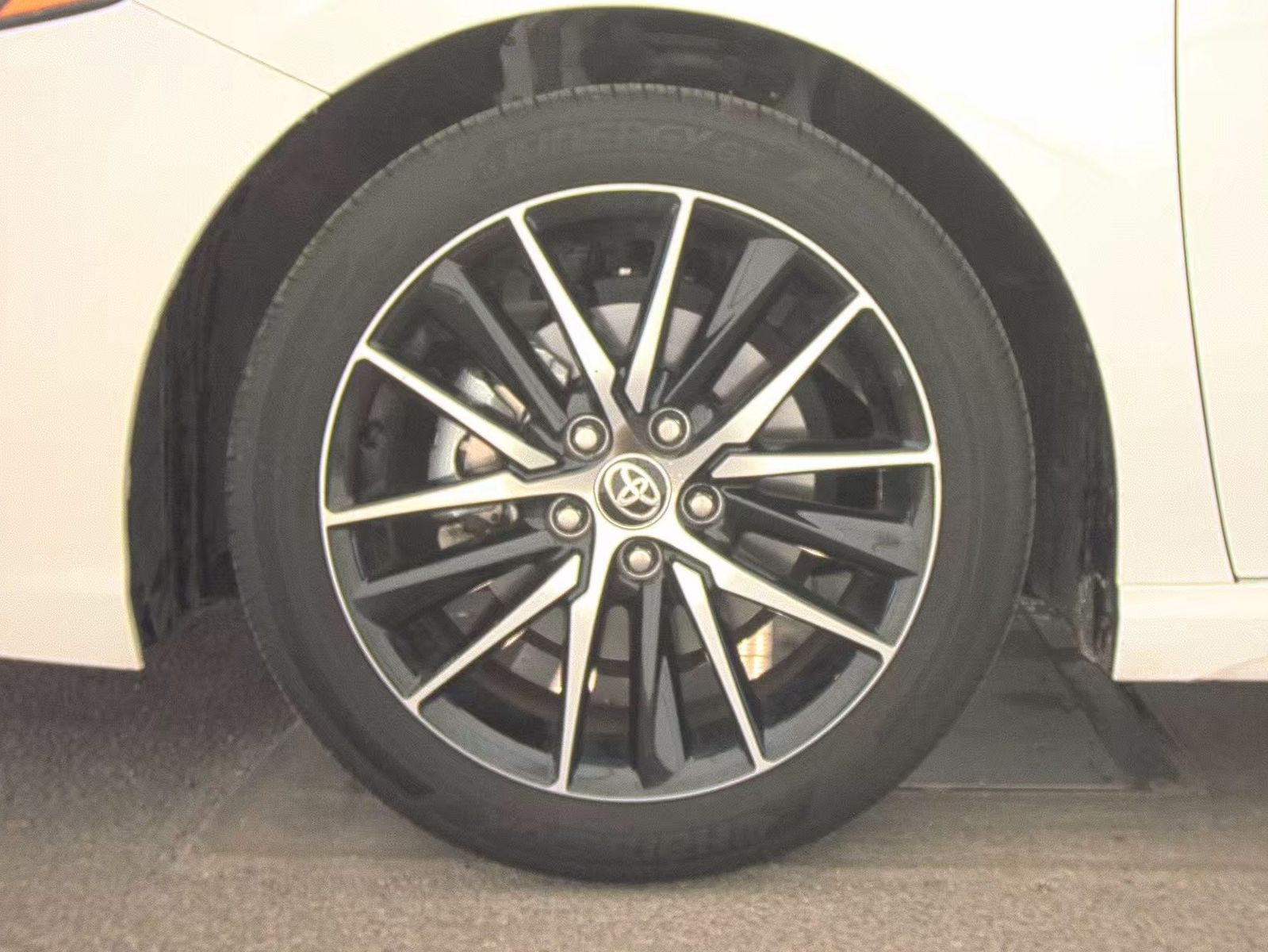 2024 Toyota Camry SE FWD