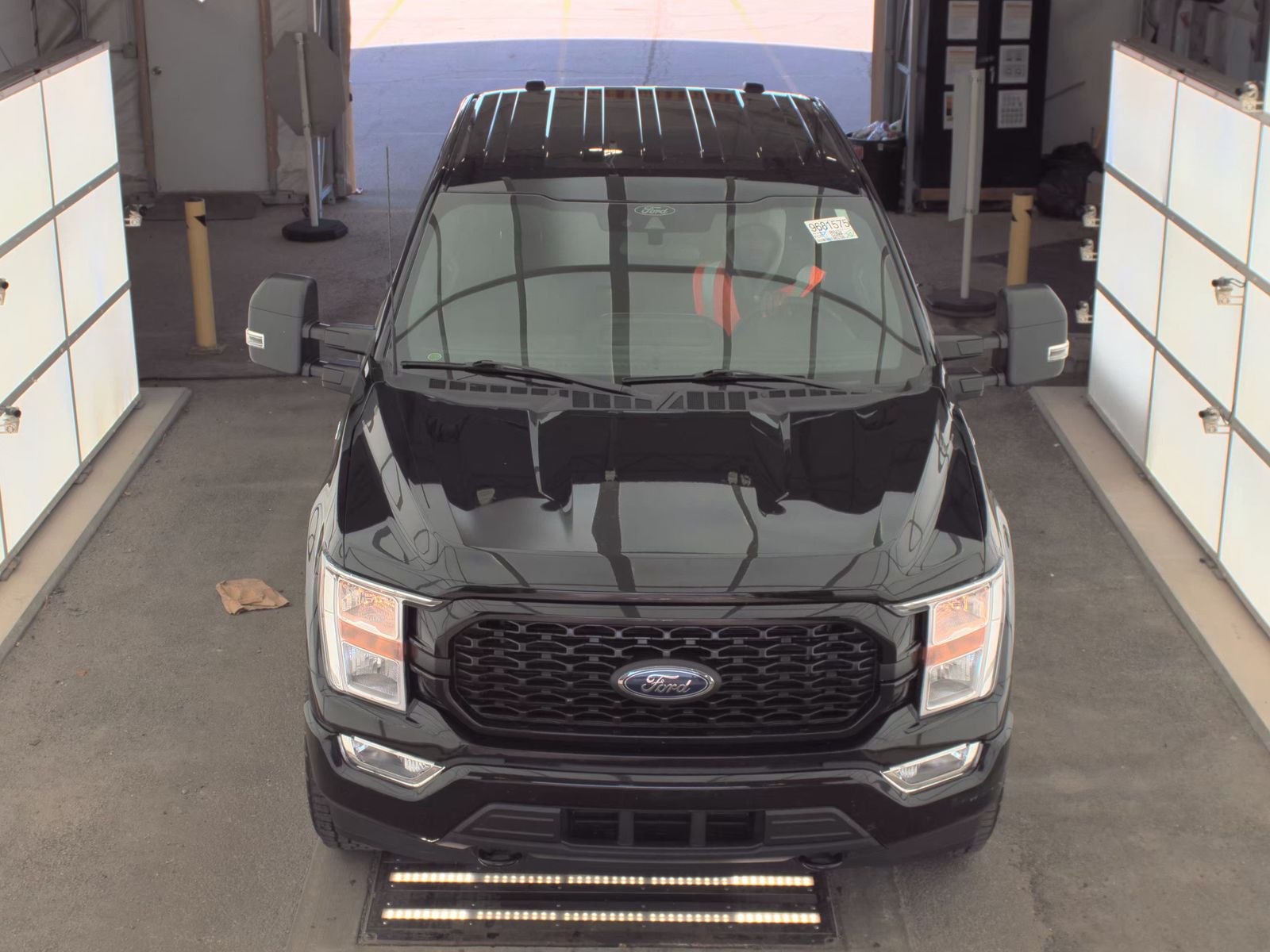 2022 Ford F-150 XL AWD