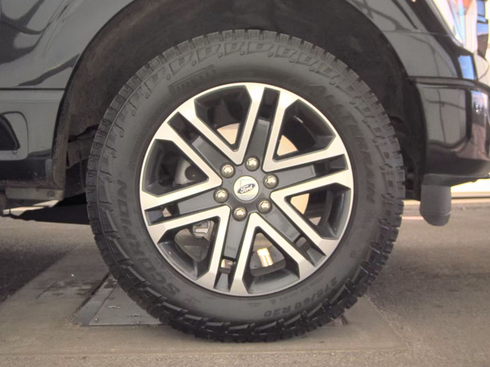 2022 Ford F-150 XL AWD