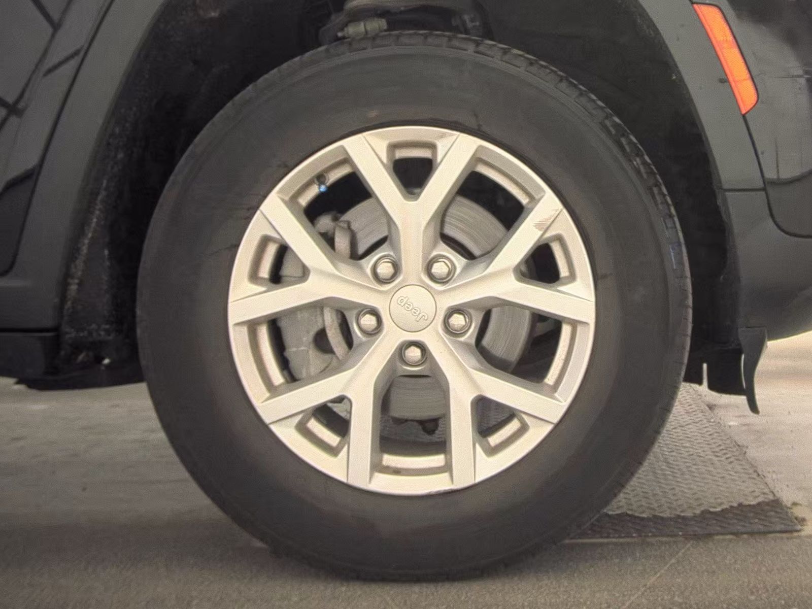 2023 Jeep Grand Cherokee Limited AWD