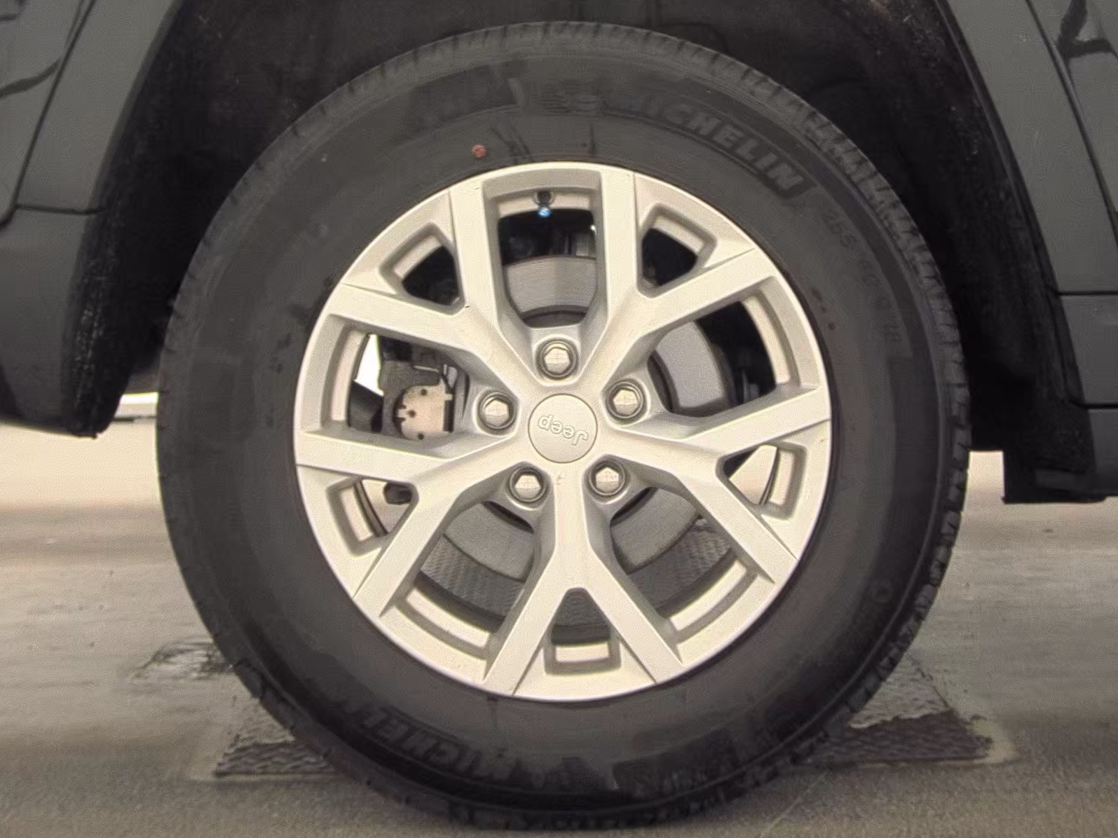 2023 Jeep Grand Cherokee Limited AWD