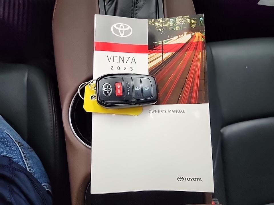 2023 Toyota Venza XLE AWD